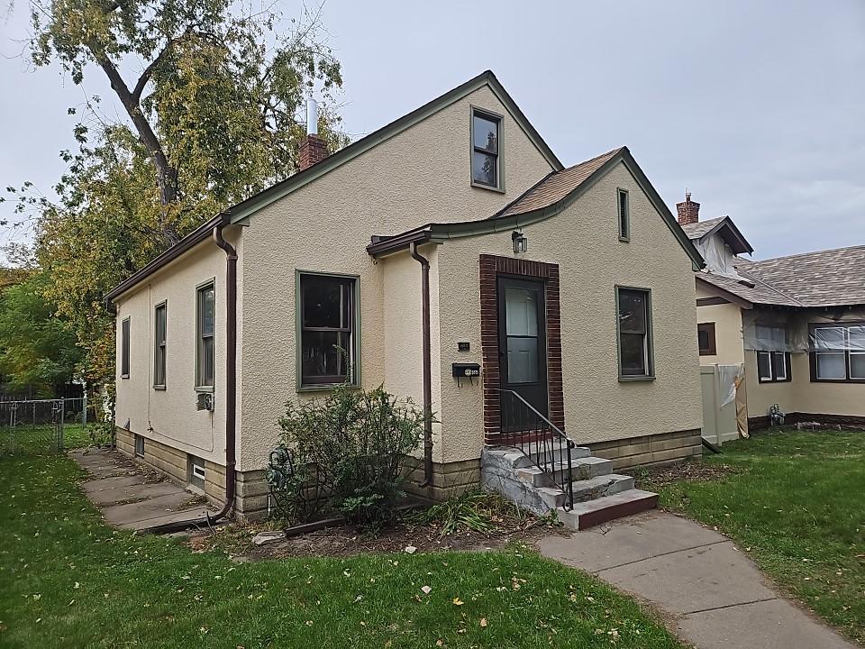 View of Residential at 3815 Queen Avenue, Minneapolis MN 55412, Minneapolis (3 of 22) - Mike Wilen | Minnesota Team Real Estate
