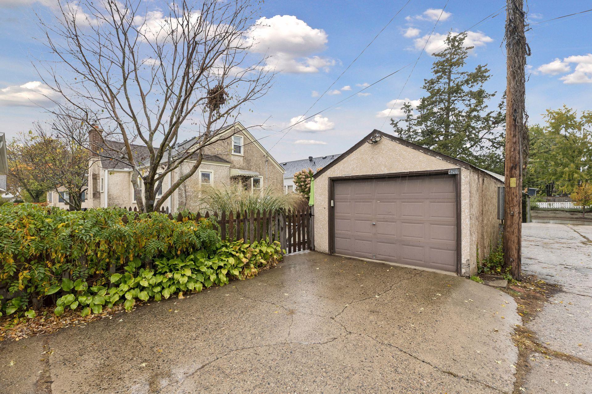 View of Residential at 4209 24th Avenue, Minneapolis MN 55406, Minneapolis (28 of 43) - Mike Wilen | Minnesota Team Real Estate