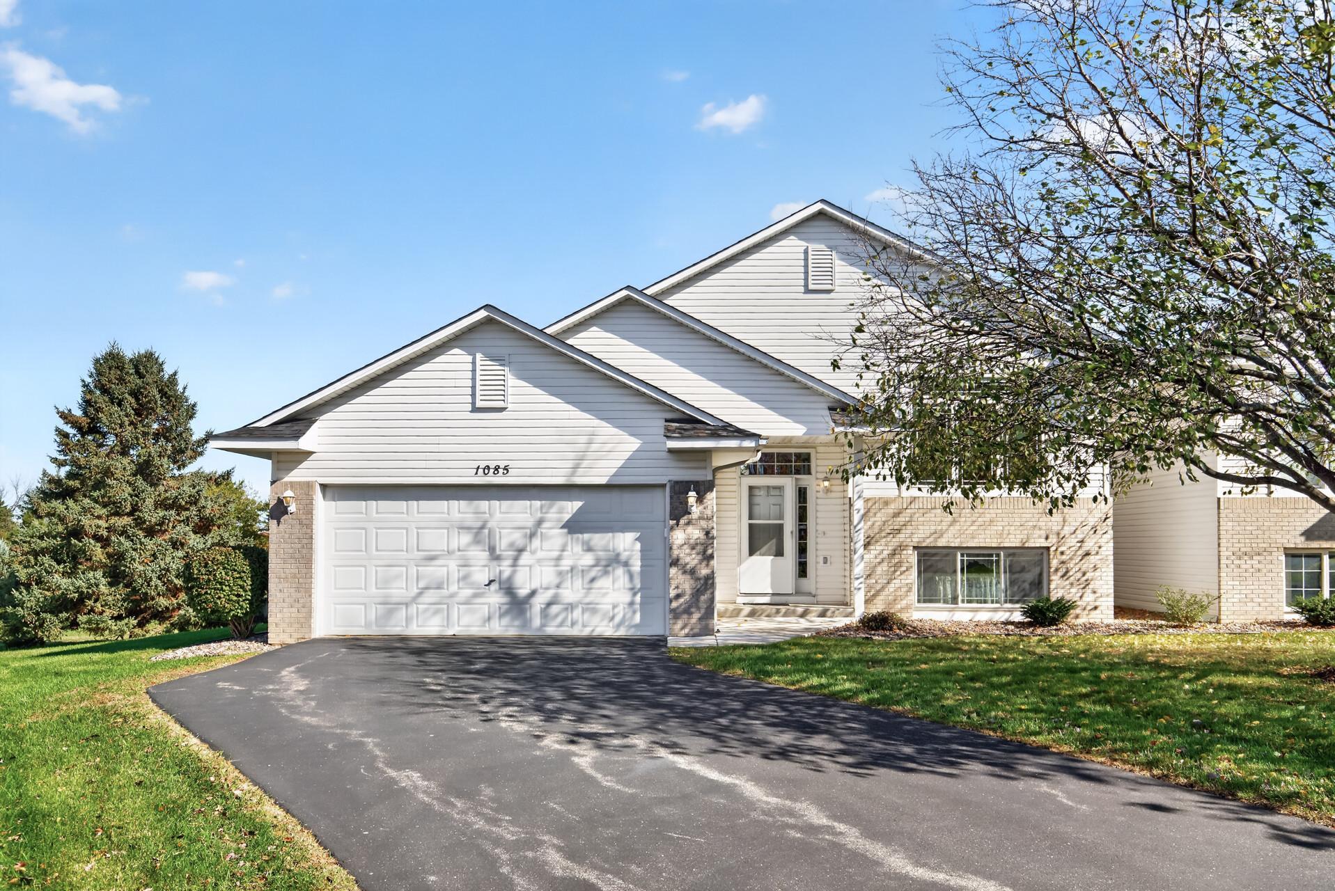 View of (TH) Side x Side at 1085 Lilac Court, Shakopee - Mike Wilen | Minnesota Team Real Estate