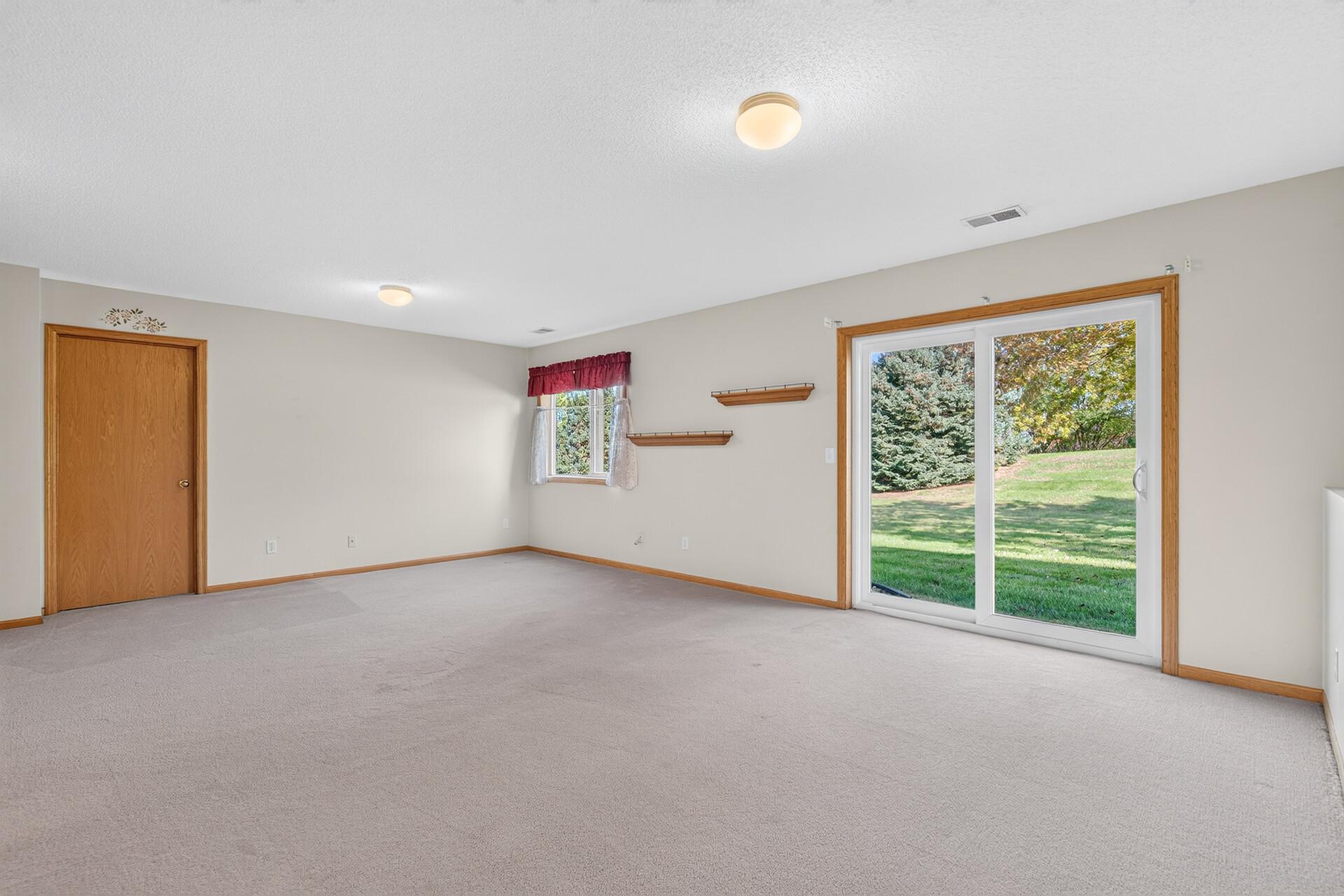 View of Residential at 1085 Lilac Court #0, Shakopee MN 55379, Shakopee (20 of 30) - Mike Wilen | Minnesota Team Real Estate