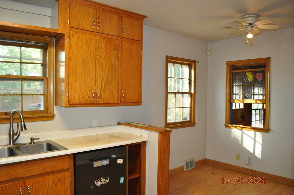 View of Residential at 3918 Hayes Street, Columbia Heights MN 55421, Columbia Heights (10 of 24) - Mike Wilen | Minnesota Team Real Estate