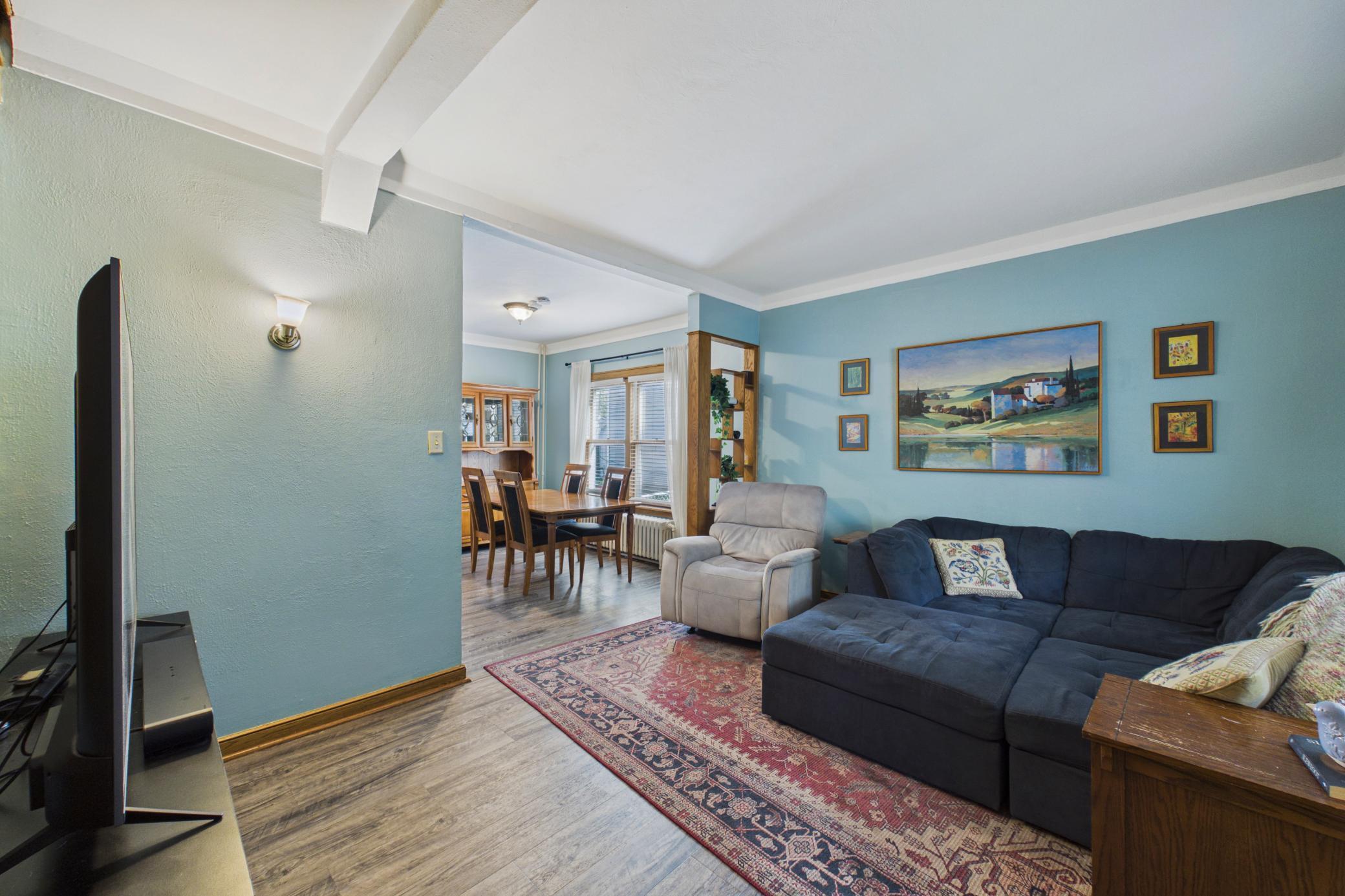 View of Residential at 75 Geranium Avenue, Saint Paul MN 55117, Saint Paul (8 of 27) - Mike Wilen | Minnesota Team Real Estate