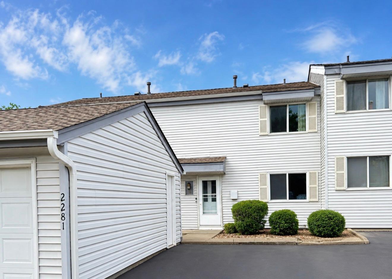 View of Residential at 2281 Pond Avenue, Maplewood MN 55119, Maplewood (2 of 18) - Mike Wilen | Minnesota Team Real Estate