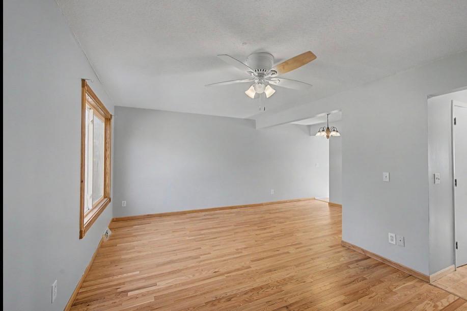 View of Residential at 2281 Pond Avenue, Maplewood MN 55119, Maplewood (6 of 18) - Mike Wilen | Minnesota Team Real Estate