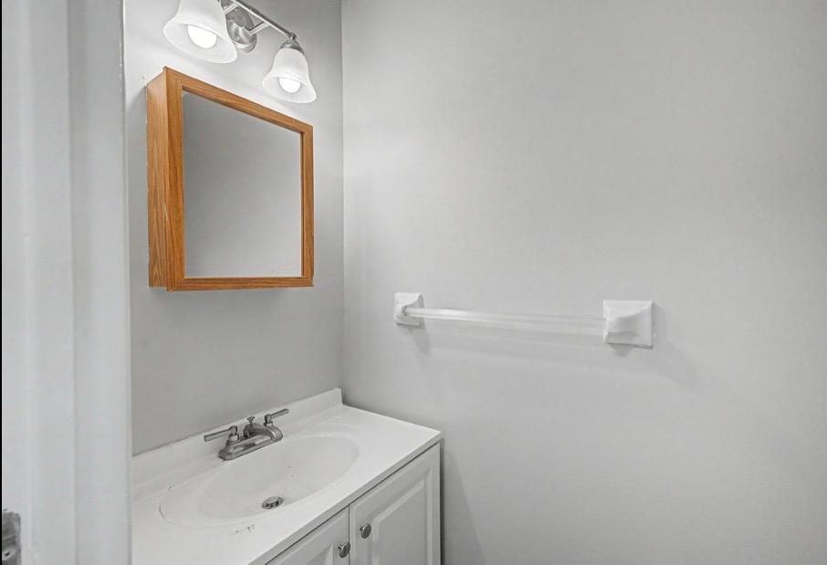 View of Residential at 2281 Pond Avenue, Maplewood MN 55119, Maplewood (12 of 18) - Mike Wilen | Minnesota Team Real Estate