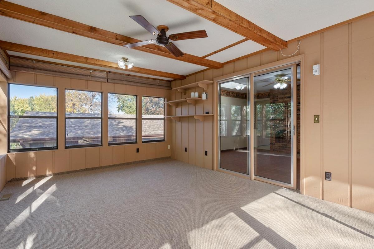 View of Residential at 4649 Hillsboro Avenue, New Hope MN 55428, New Hope (8 of 28) - Mike Wilen | Minnesota Team Real Estate