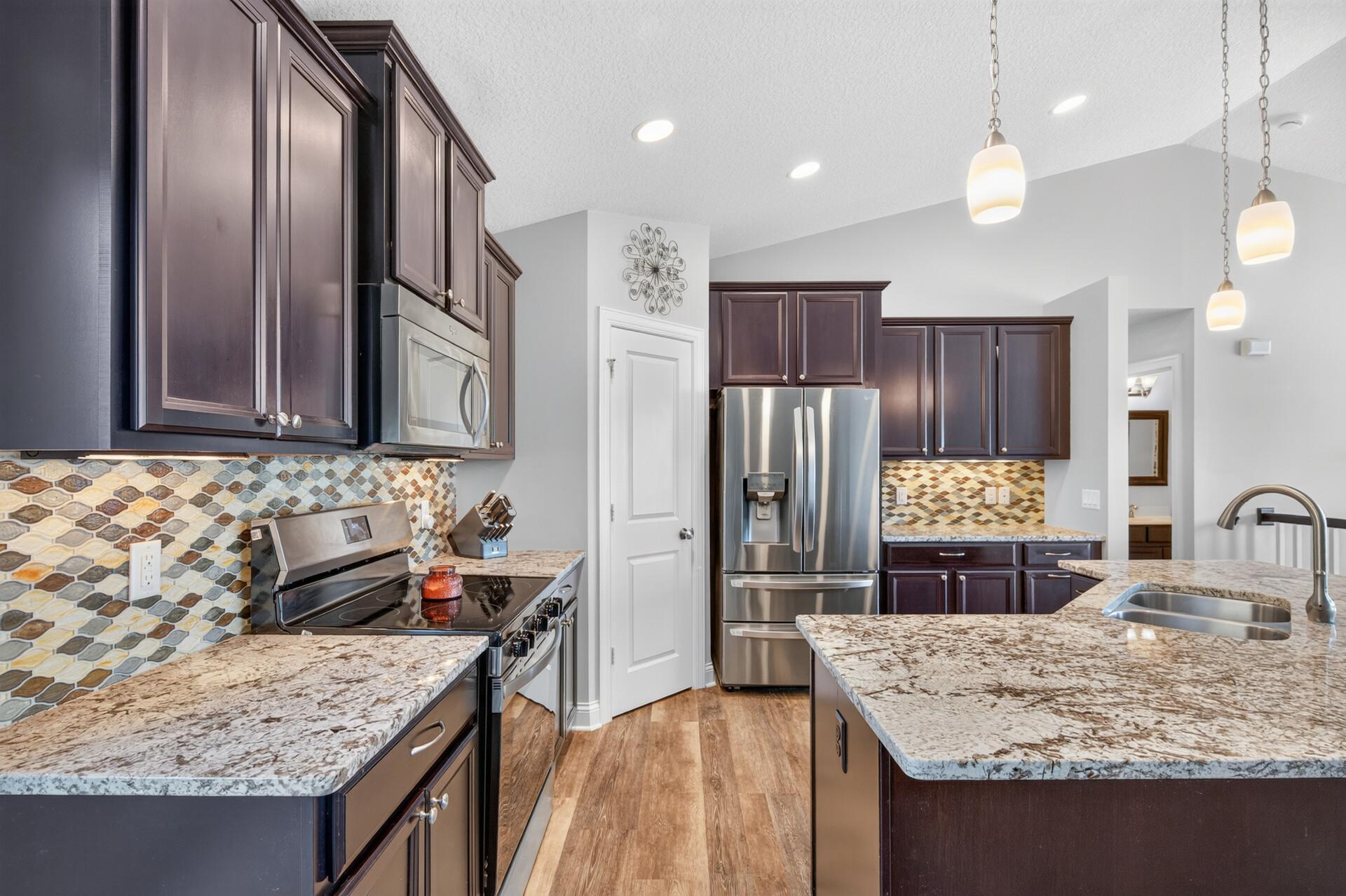 View of Residential at 18249 Dunbury Avenue, Farmington MN 55024, Farmington (20 of 55) - Mike Wilen | Minnesota Team Real Estate