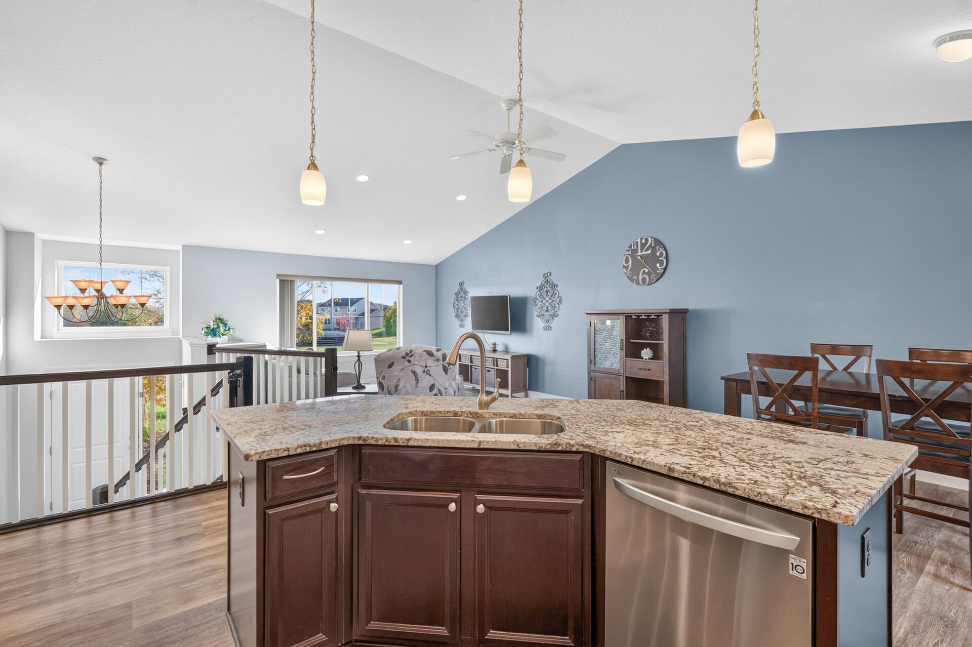 View of Residential at 18249 Dunbury Avenue, Farmington MN 55024, Farmington (18 of 55) - Mike Wilen | Minnesota Team Real Estate