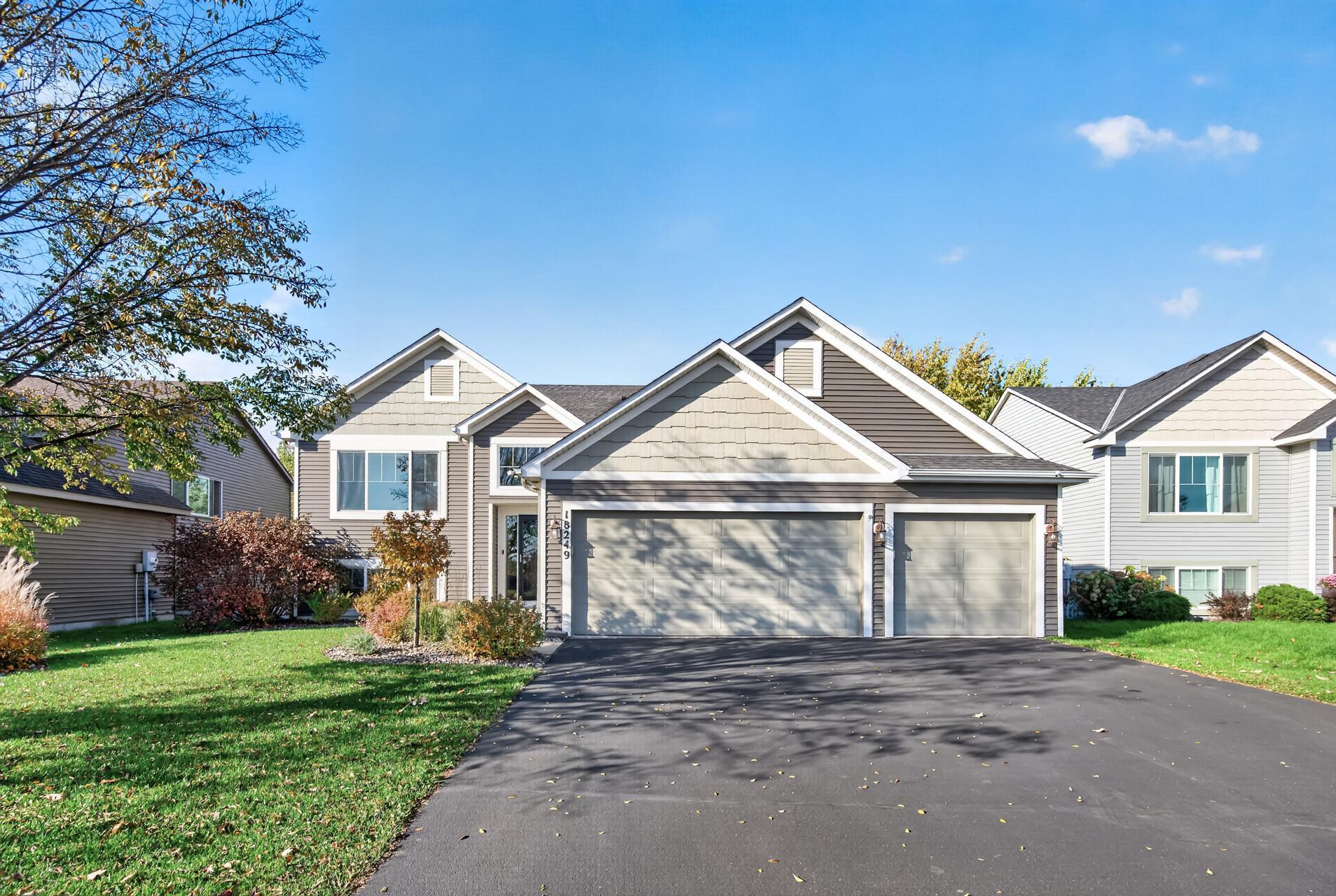 View of Single Family at 18249 Dunbury Avenue, Farmington - Mike Wilen | Minnesota Team Real Estate