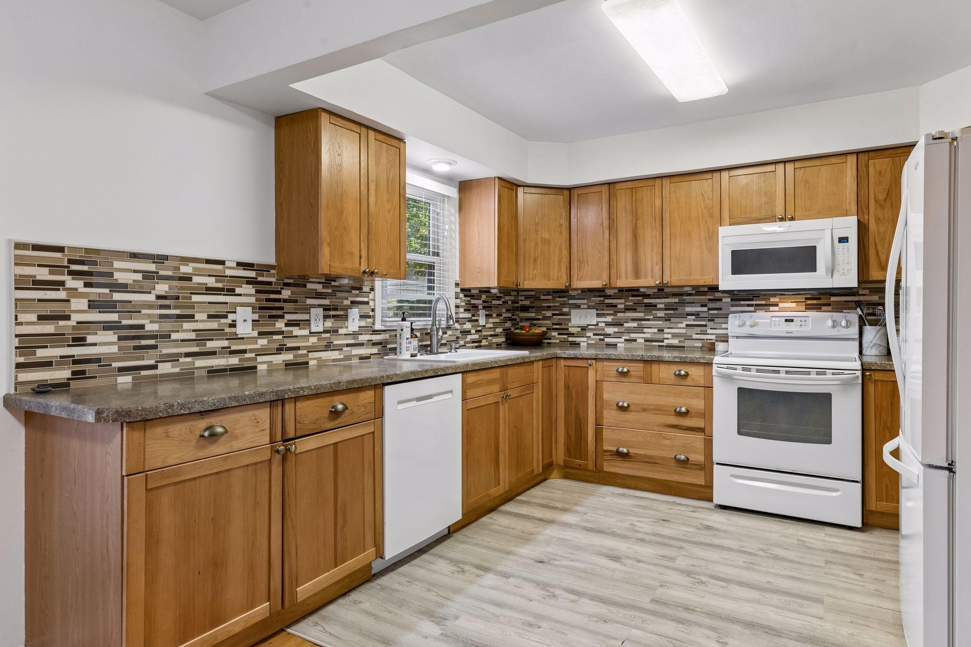 View of Residential at 3816 Abbott Avenue, Robbinsdale MN 55422, Robbinsdale (15 of 47) - Mike Wilen | Minnesota Team Real Estate