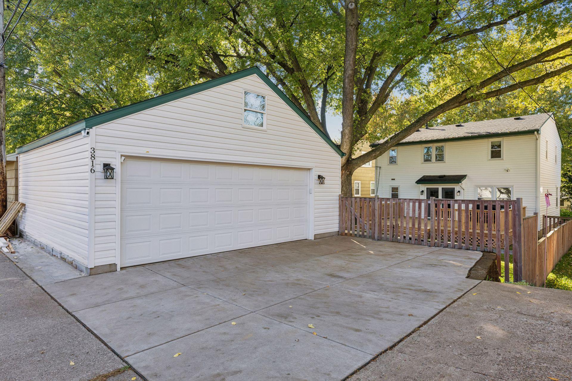 View of Residential at 3816 Abbott Avenue, Robbinsdale MN 55422, Robbinsdale (39 of 47) - Mike Wilen | Minnesota Team Real Estate