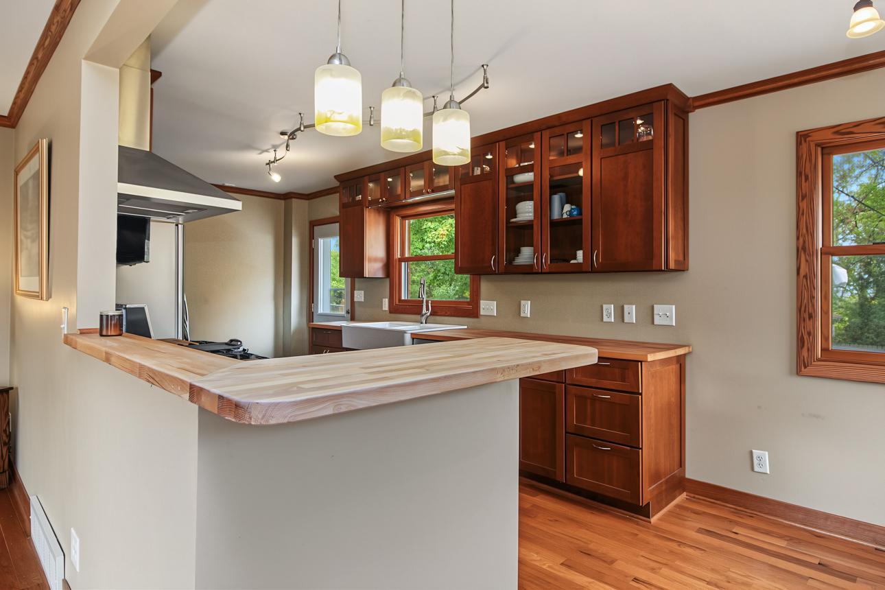 View of Residential at 31 Belvidere Street, Saint Paul MN 55107, Saint Paul (11 of 36) - Mike Wilen | Minnesota Team Real Estate