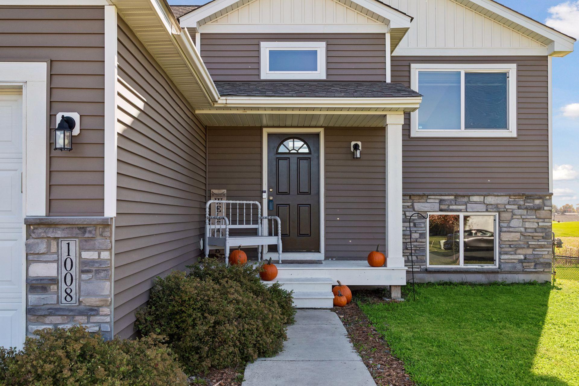 View of Residential at 1008 Mulberry Avenue, Montgomery MN 56069, Montgomery (4 of 60) - Mike Wilen | Minnesota Team Real Estate