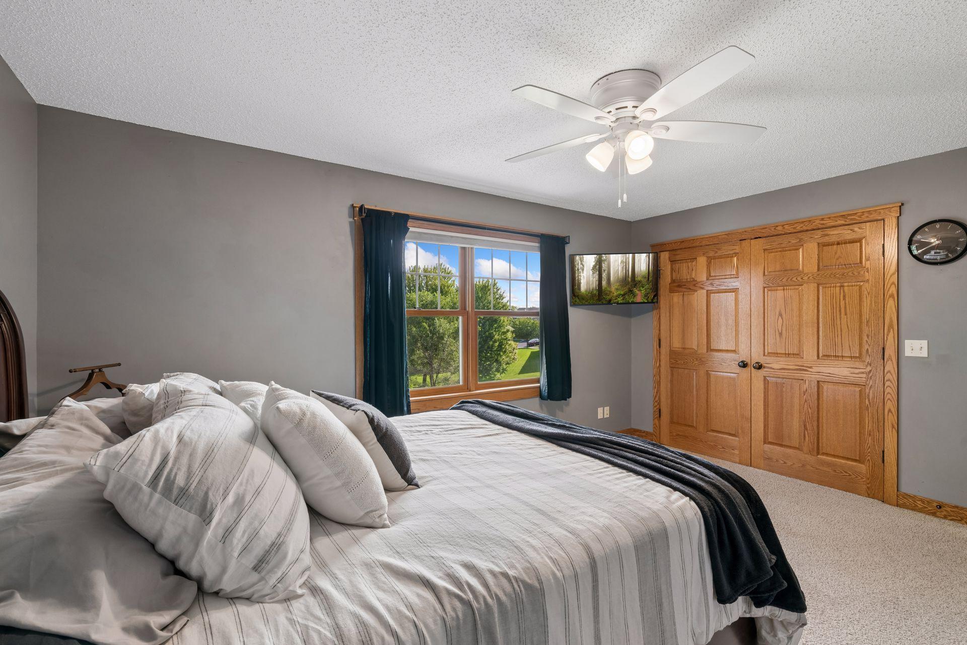 View of Residential at 10472 Vera Cruz Drive, Brooklyn Park MN 55443, Brooklyn Park (32 of 62) - Mike Wilen | Minnesota Team Real Estate