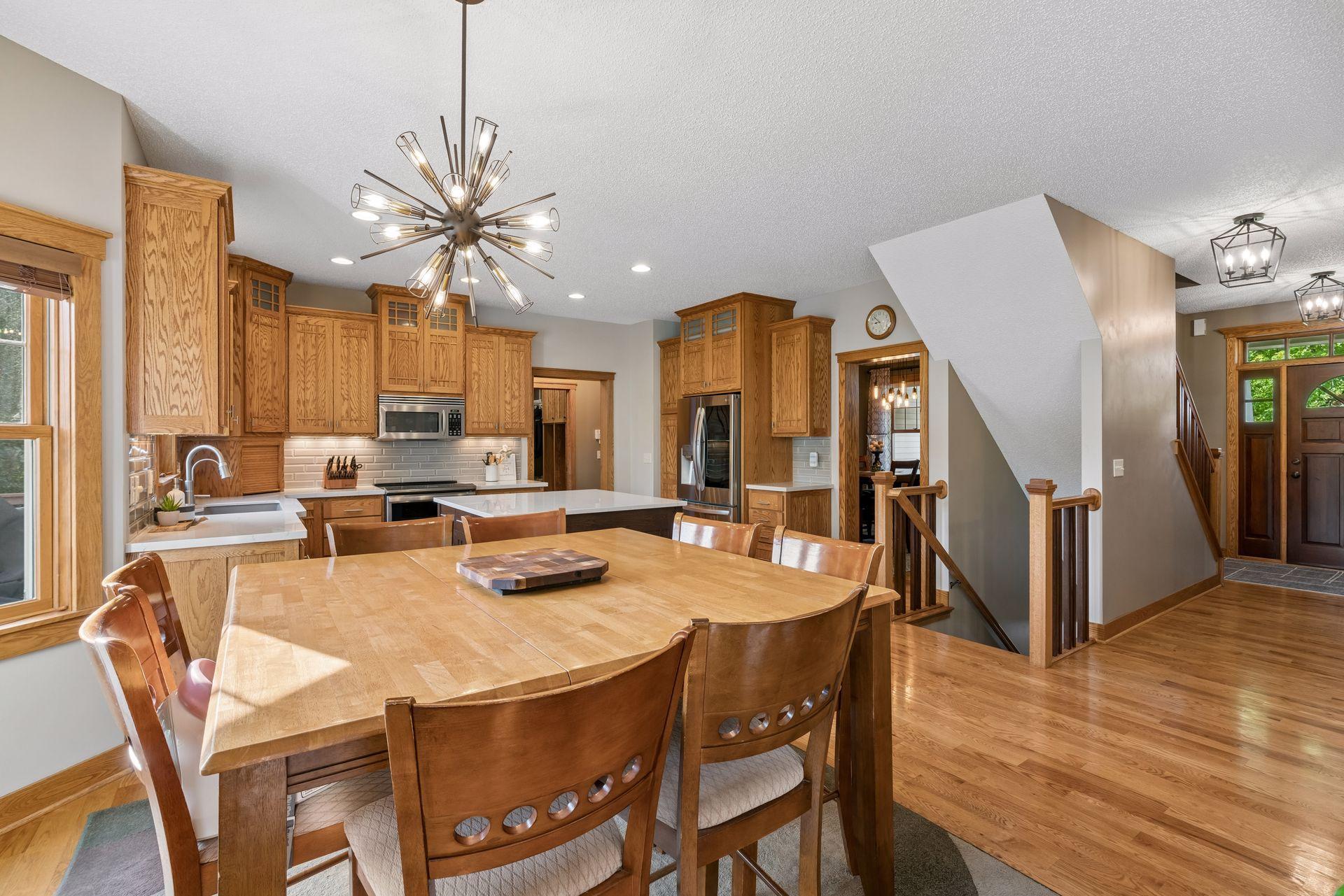 View of Residential at 10472 Vera Cruz Drive, Brooklyn Park MN 55443, Brooklyn Park (8 of 62) - Mike Wilen | Minnesota Team Real Estate