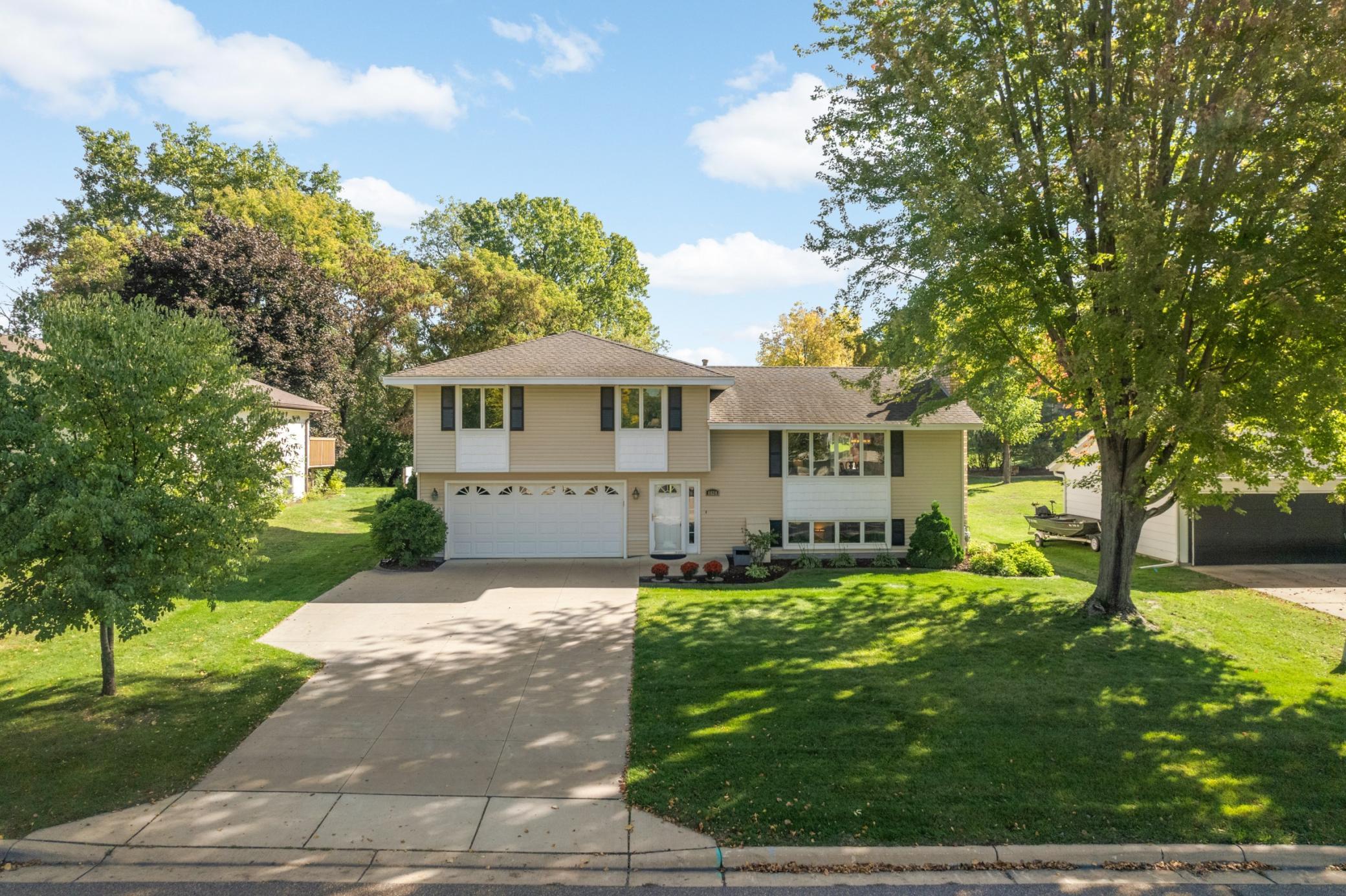 View of Single Family at 6624 Edgemont Boulevard, Brooklyn Park - Mike Wilen | Minnesota Team Real Estate