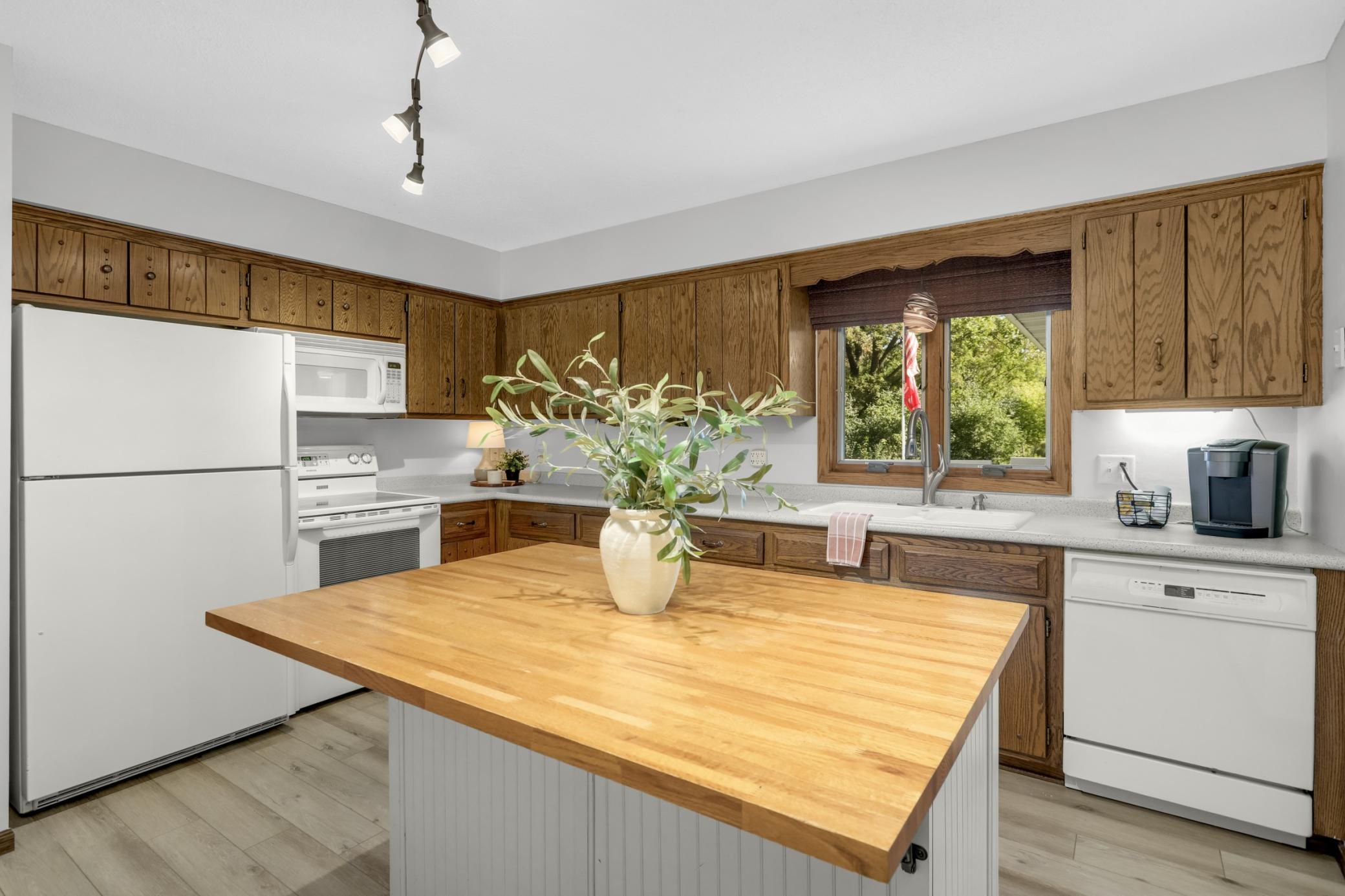 View of Residential at 6624 Edgemont Boulevard, Brooklyn Park MN 55428, Brooklyn Park (13 of 55) - Mike Wilen | Minnesota Team Real Estate