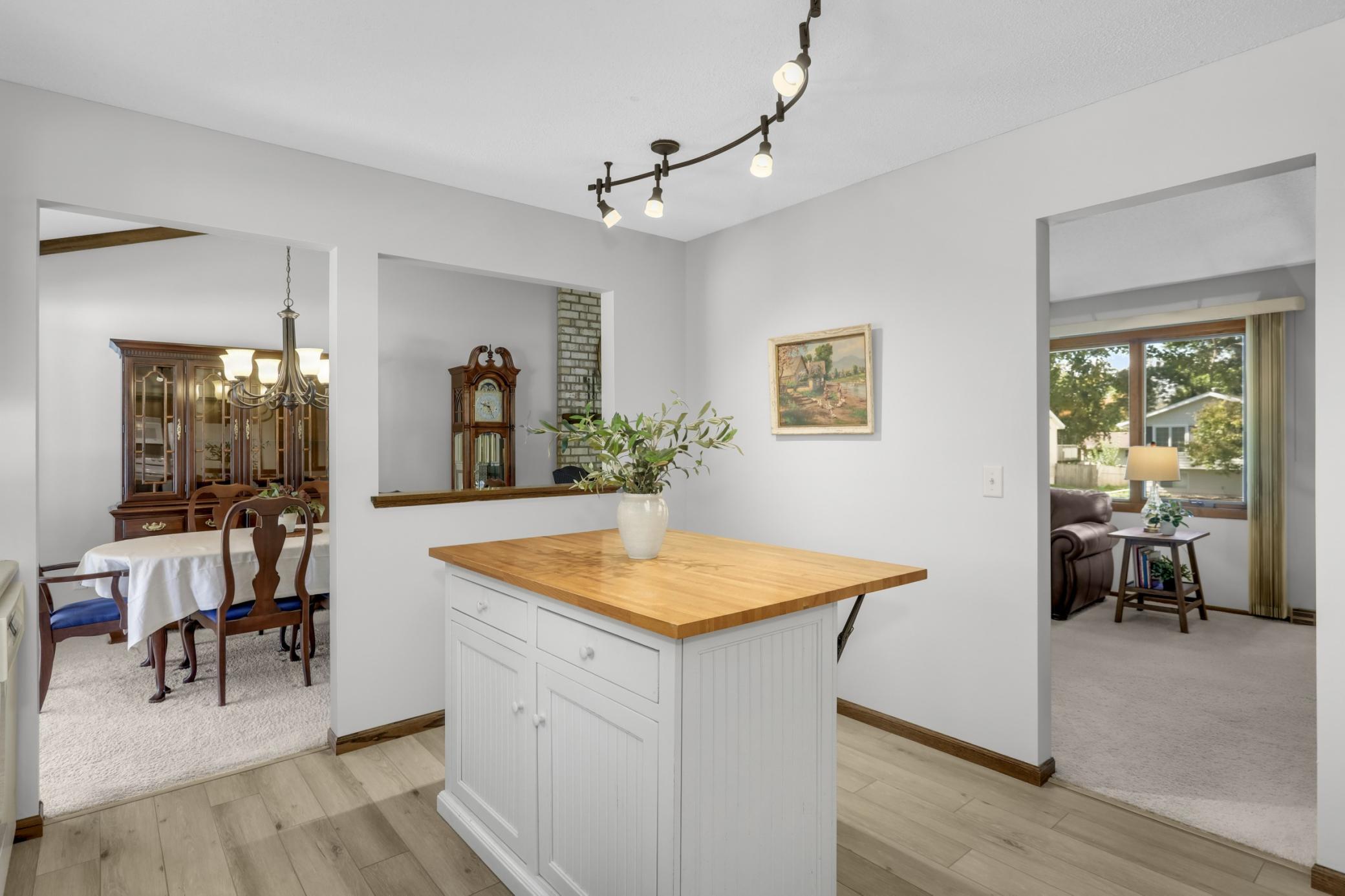 View of Residential at 6624 Edgemont Boulevard, Brooklyn Park MN 55428, Brooklyn Park (16 of 55) - Mike Wilen | Minnesota Team Real Estate