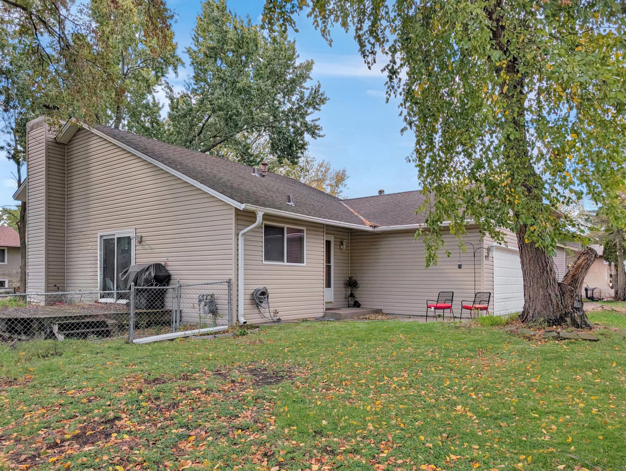 View of Residential at 621 73rd Way, Brooklyn Park MN 55444, Brooklyn Park (10 of 27) - Mike Wilen | Minnesota Team Real Estate
