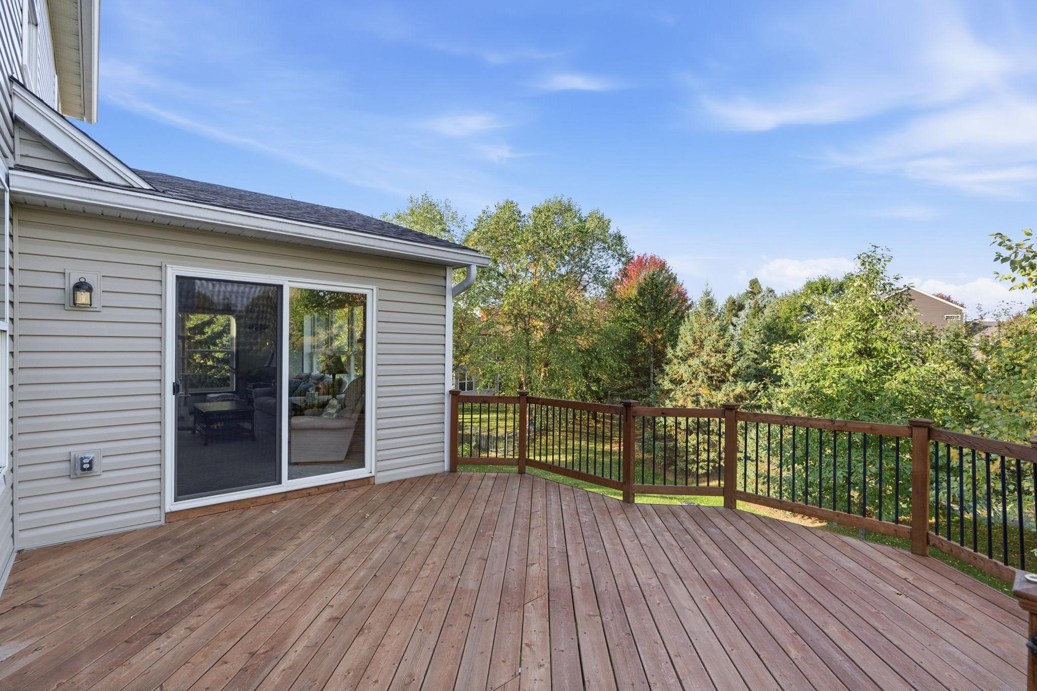 View of Residential at 2421 Golf Place, Woodbury MN 55129, Woodbury (11 of 12) - Mike Wilen | Minnesota Team Real Estate