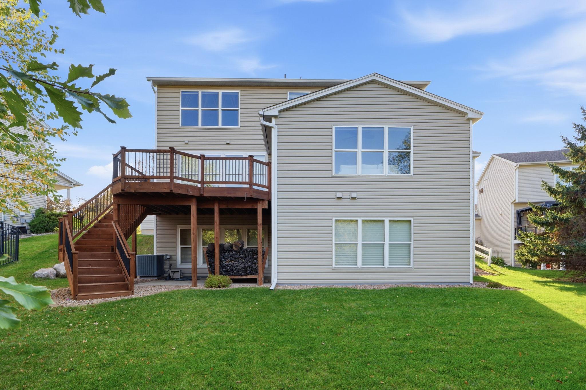 View of Residential at 2421 Golf Place, Woodbury MN 55129, Woodbury (9 of 12) - Mike Wilen | Minnesota Team Real Estate