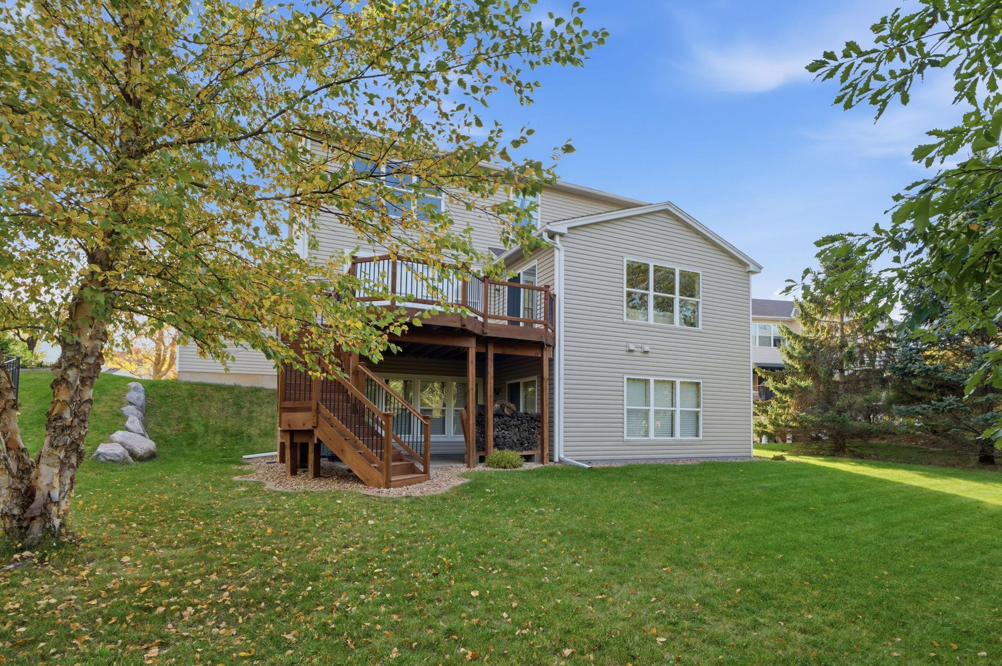 View of Residential at 2421 Golf Place, Woodbury MN 55129, Woodbury (8 of 12) - Mike Wilen | Minnesota Team Real Estate