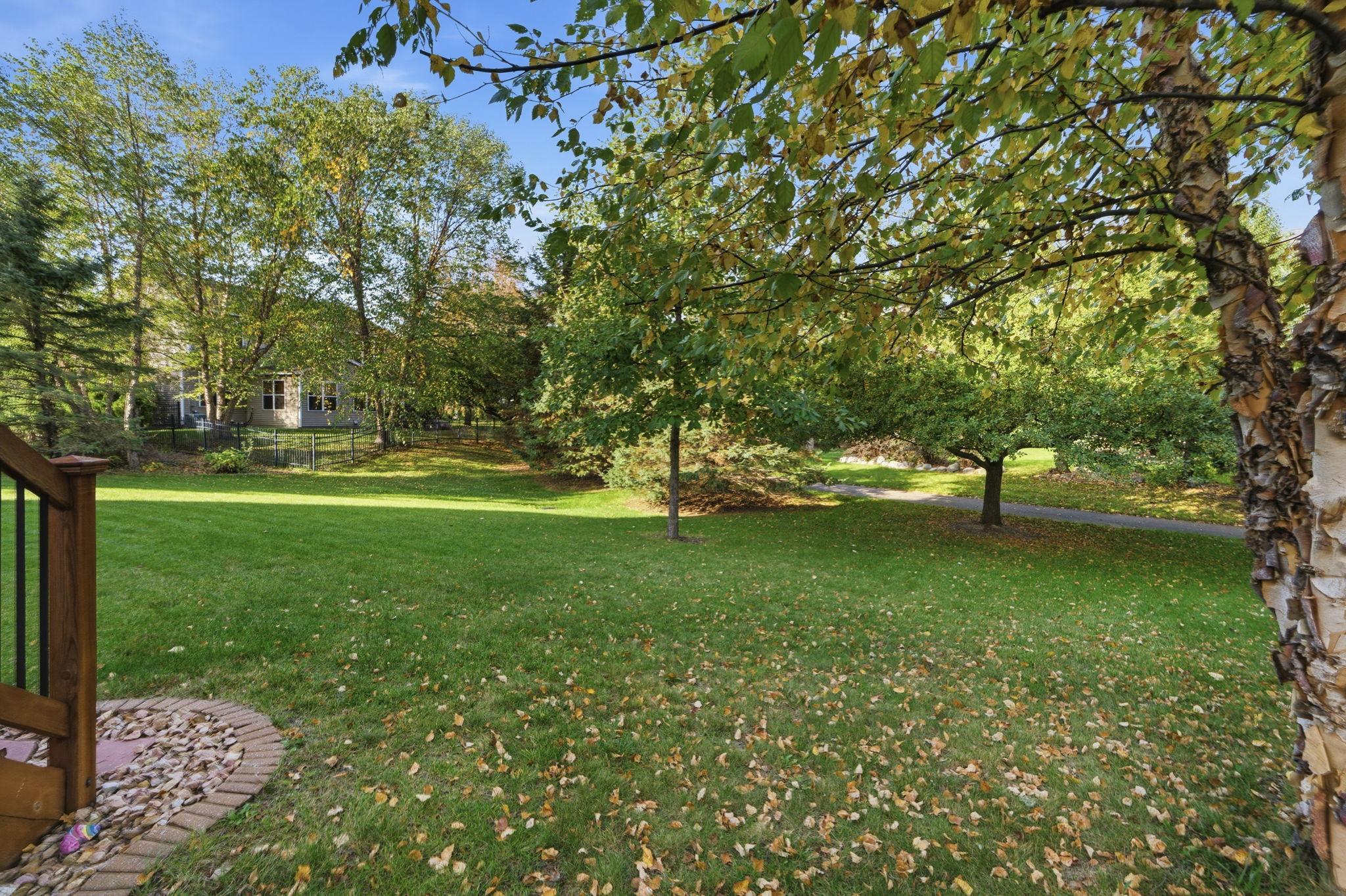 View of Residential at 2421 Golf Place, Woodbury MN 55129, Woodbury (7 of 12) - Mike Wilen | Minnesota Team Real Estate