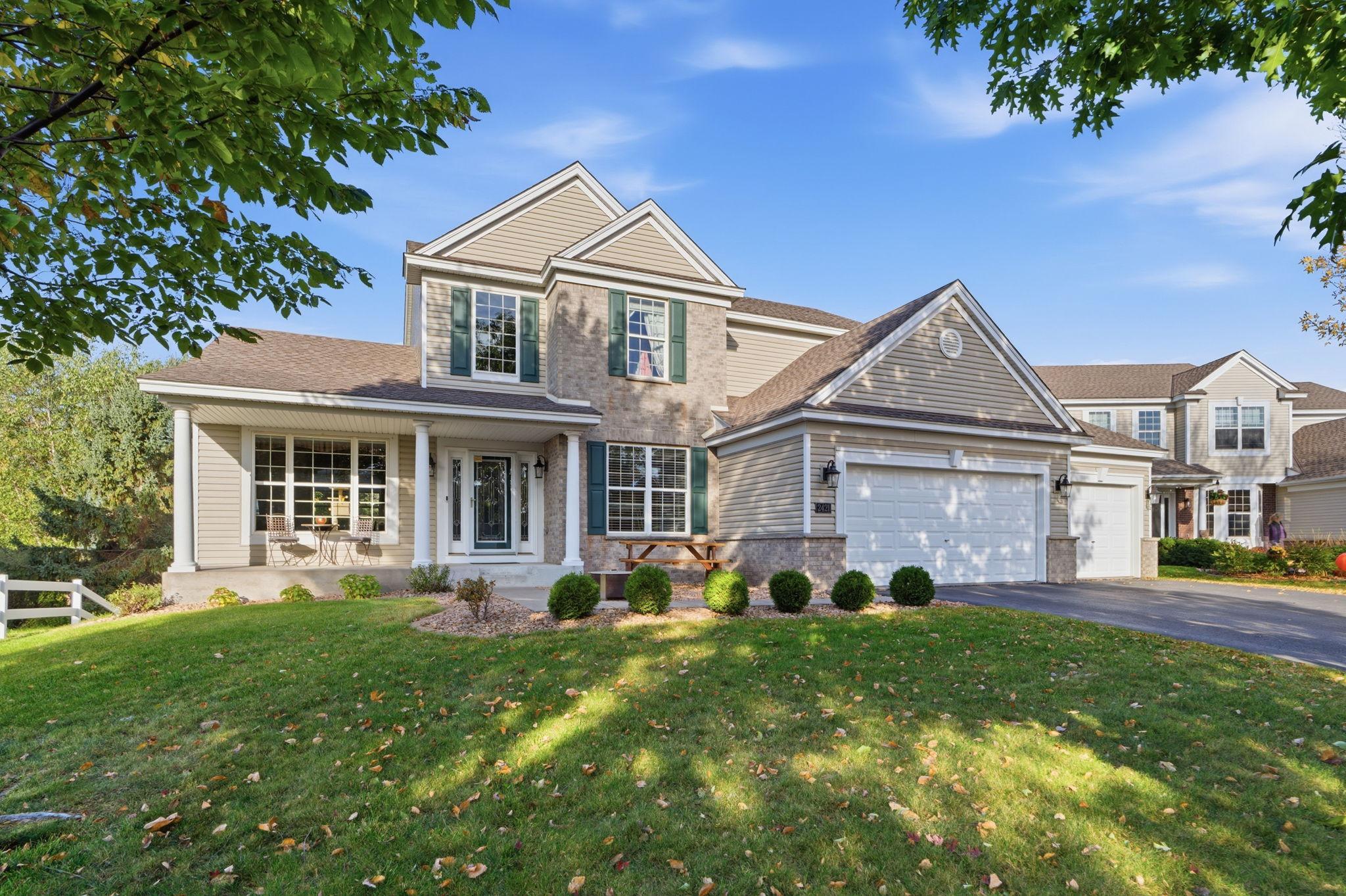 View of Residential at 2421 Golf Place, Woodbury MN 55129, Woodbury (4 of 12) - Mike Wilen | Minnesota Team Real Estate