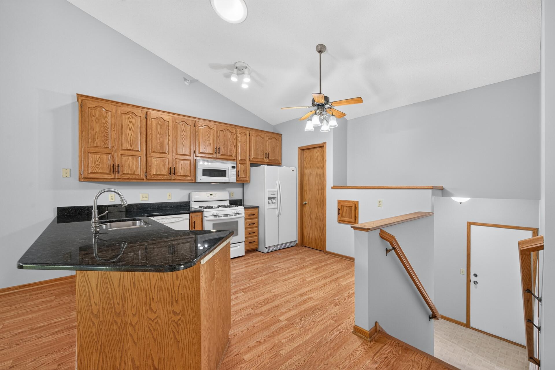 View of Residential at 10645 44th Avenue #E, Plymouth MN 55442, Plymouth (11 of 48) - Mike Wilen | Minnesota Team Real Estate