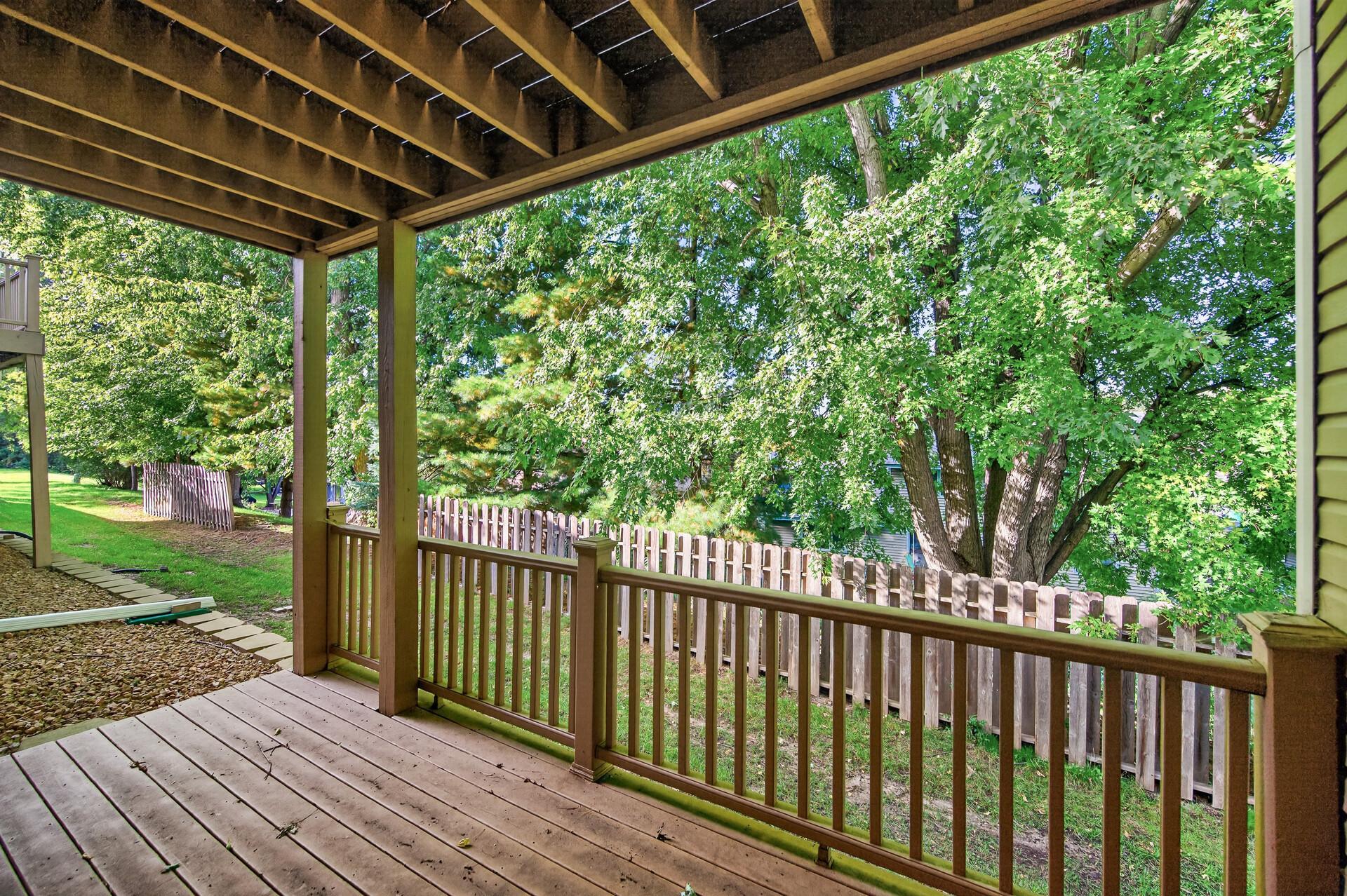 View of Residential at 10645 44th Avenue #E, Plymouth MN 55442, Plymouth (42 of 48) - Mike Wilen | Minnesota Team Real Estate