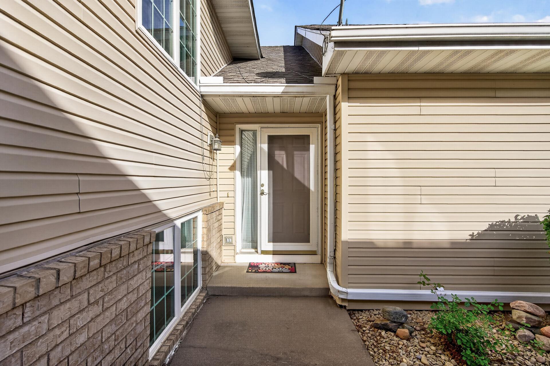 View of Residential at 10645 44th Avenue #E, Plymouth MN 55442, Plymouth (38 of 48) - Mike Wilen | Minnesota Team Real Estate