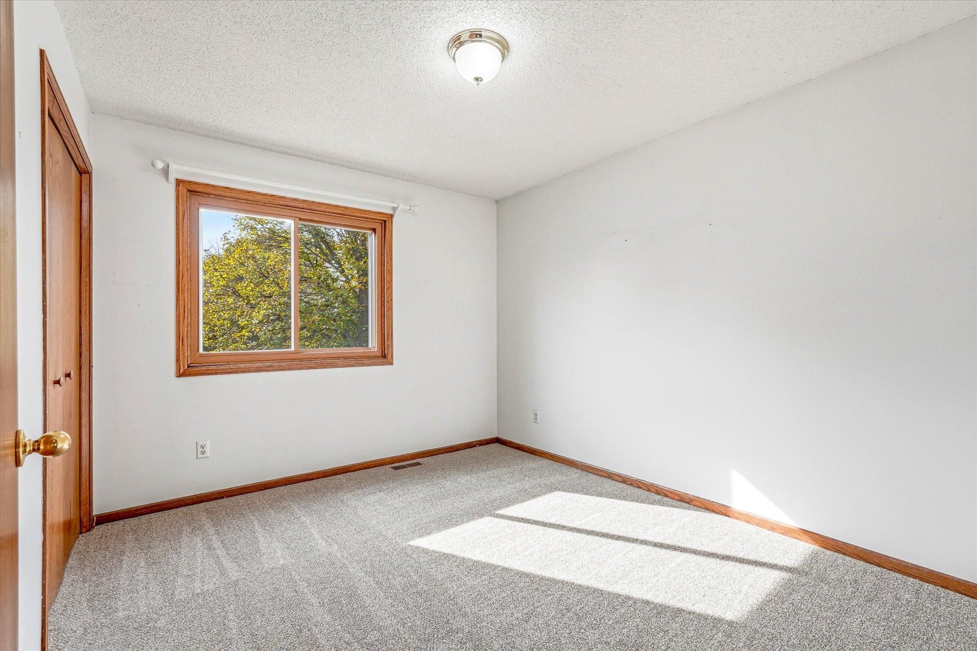 View of Residential at 13025 Forest Glen Drive, Burnsville MN 55337, Burnsville (34 of 52) - Mike Wilen | Minnesota Team Real Estate