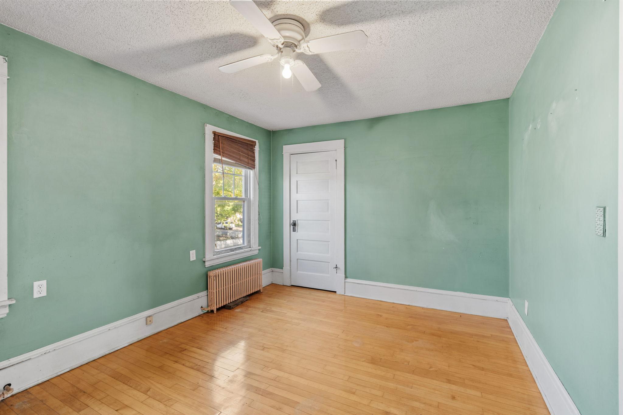 View of Residential at 1861 37th Street, Minneapolis MN 55407, Minneapolis (27 of 44) - Mike Wilen | Minnesota Team Real Estate