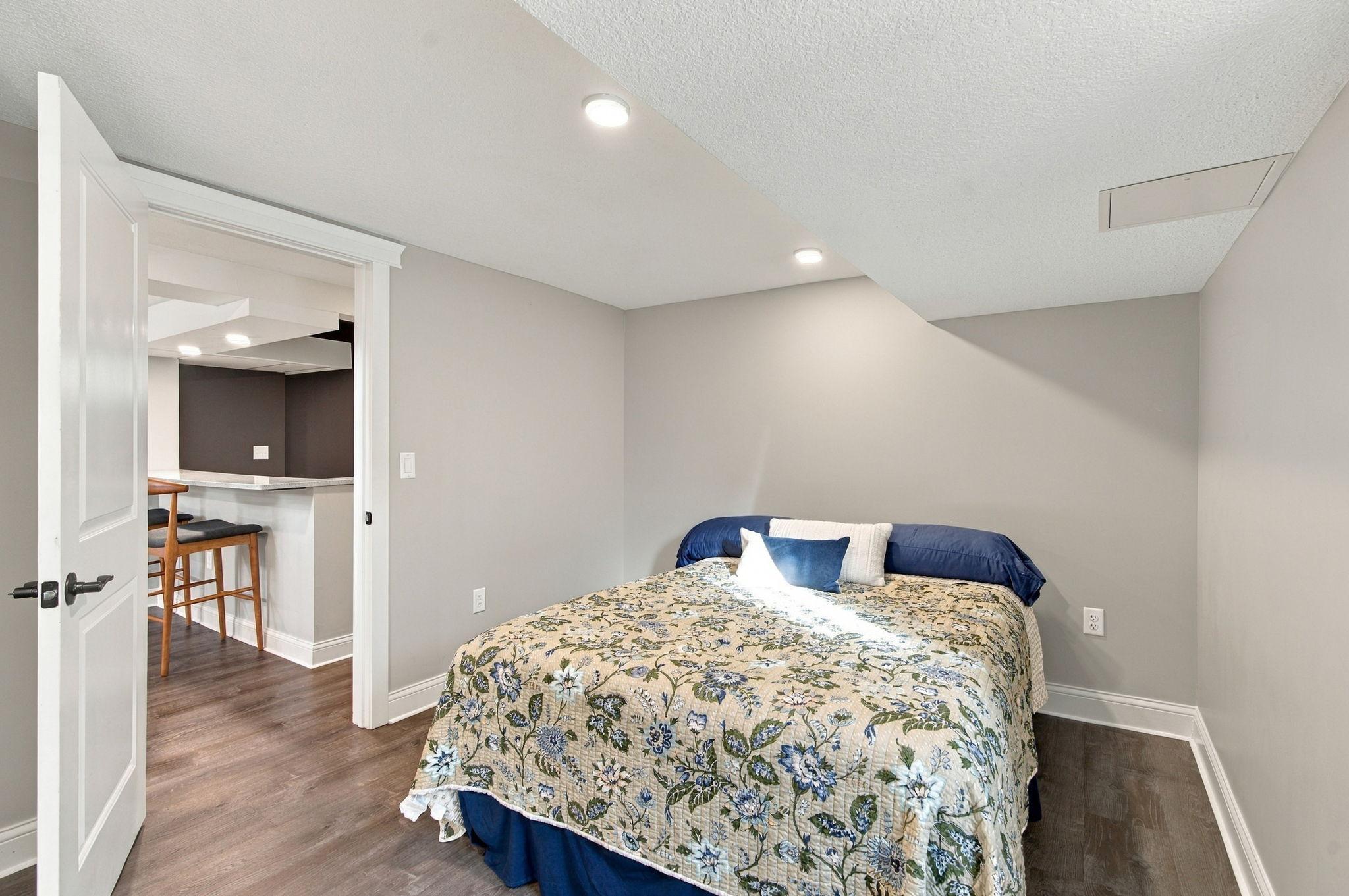 View of Residential at 4127 Washburn Avenue, Minneapolis MN 55412, Minneapolis (54 of 76) - Mike Wilen | Minnesota Team Real Estate