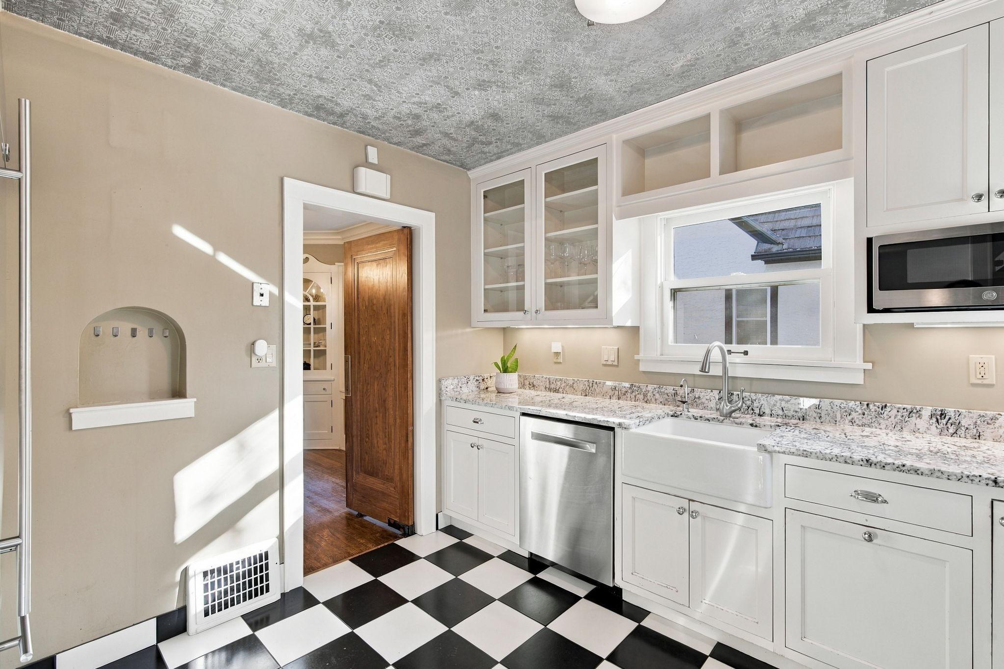 View of Residential at 4127 Washburn Avenue, Minneapolis MN 55412, Minneapolis (19 of 76) - Mike Wilen | Minnesota Team Real Estate