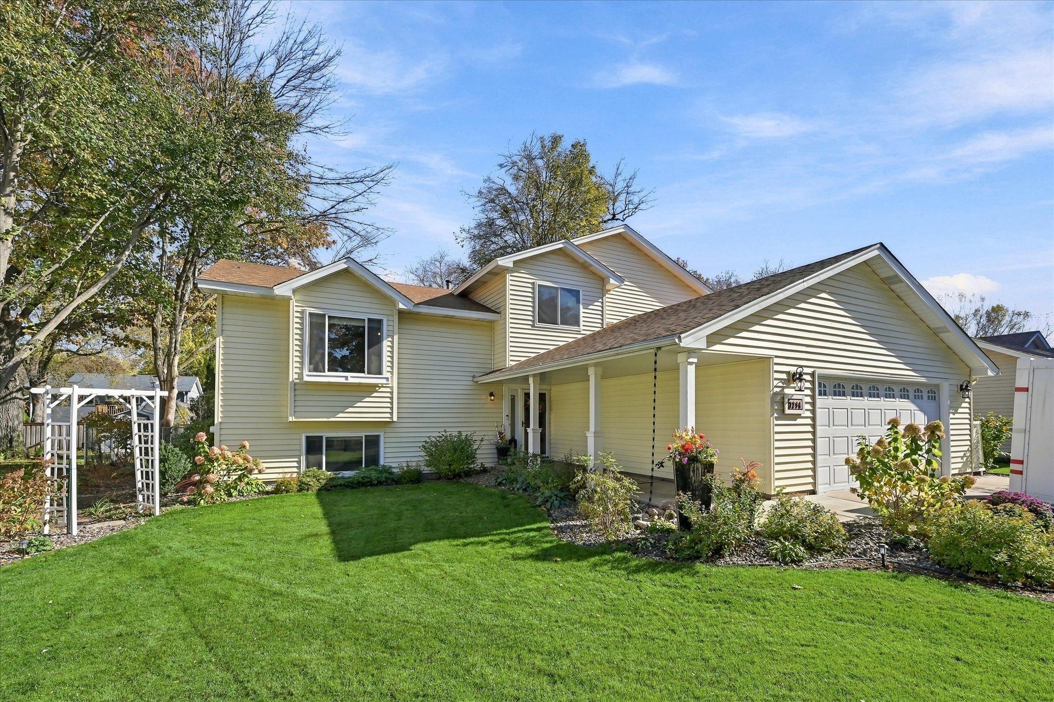 View of Residential at 7294 Meadow Court, Lino Lakes MN 55014, Lino Lakes (38 of 43) - Mike Wilen | Minnesota Team Real Estate