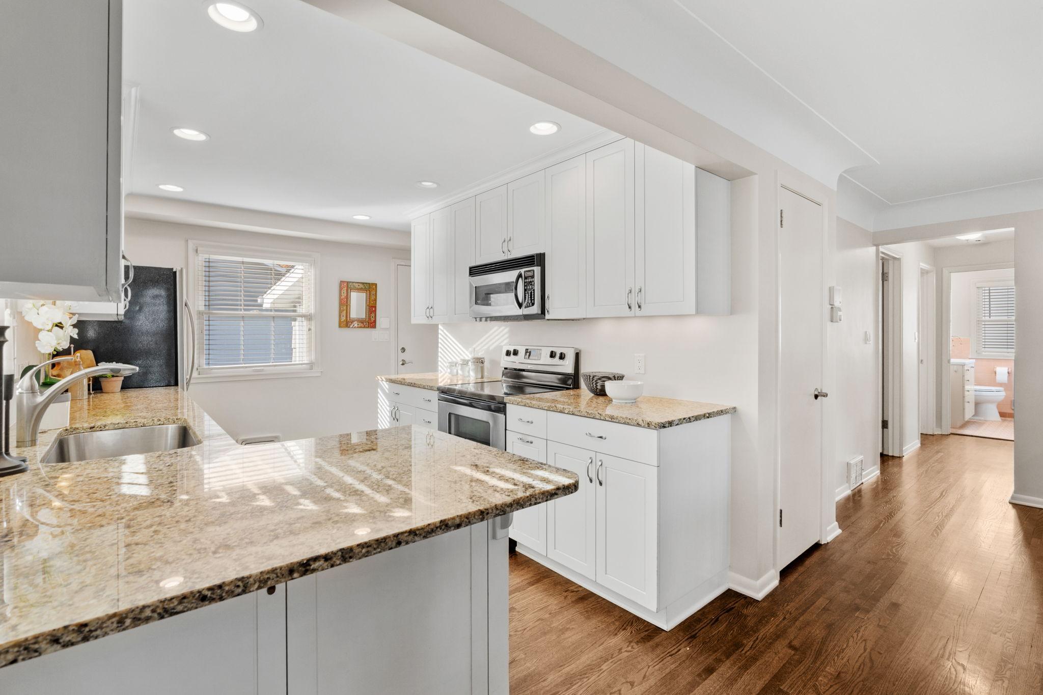 View of Residential at 5820 Fairfax Avenue, Edina MN 55424, Edina (11 of 35) - Mike Wilen | Minnesota Team Real Estate