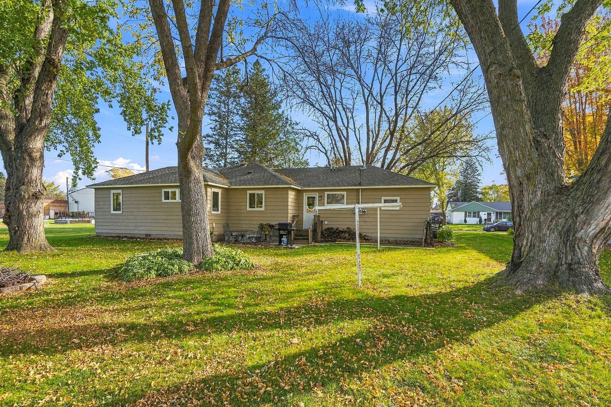 View of Residential at 21 1st Avenue, Norwood Young America MN 55397, Norwood Young America (27 of 33) - Mike Wilen | Minnesota Team Real Estate
