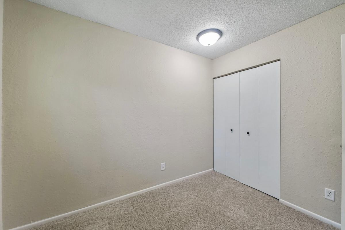 View of Residential at 5902 Cahill Avenue, Inver Grove Heights MN 55076, Inver Grove Heights (25 of 35) - Mike Wilen | Minnesota Team Real Estate