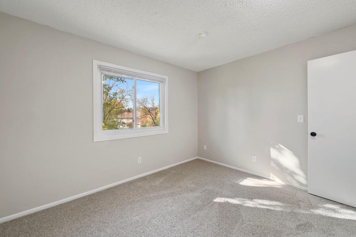 View of Residential at 5902 Cahill Avenue, Inver Grove Heights MN 55076, Inver Grove Heights (22 of 35) - Mike Wilen | Minnesota Team Real Estate