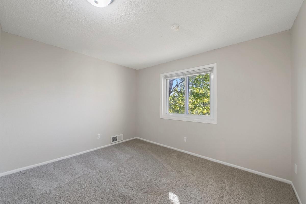 View of Residential at 5902 Cahill Avenue, Inver Grove Heights MN 55076, Inver Grove Heights (21 of 35) - Mike Wilen | Minnesota Team Real Estate