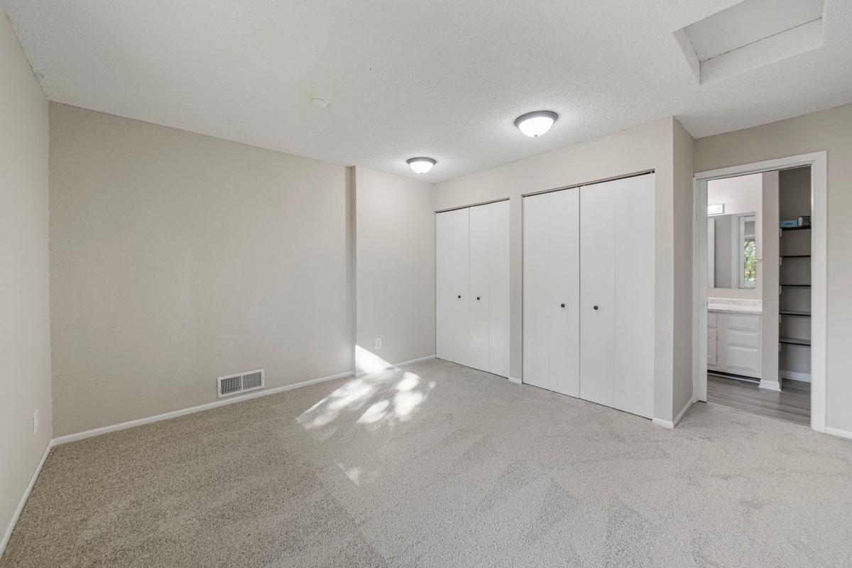 View of Residential at 5902 Cahill Avenue, Inver Grove Heights MN 55076, Inver Grove Heights (18 of 35) - Mike Wilen | Minnesota Team Real Estate
