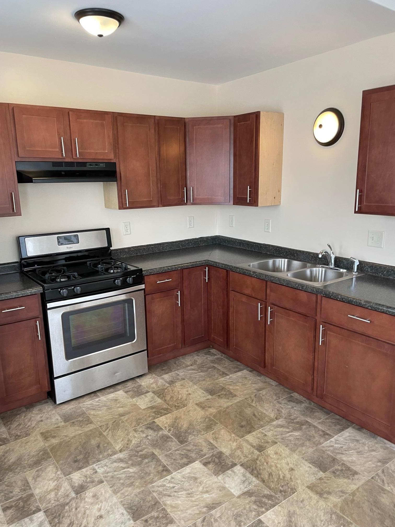 View of Commercial Sale at 2550 Bloomington Avenue, Minneapolis MN 55404, Minneapolis (19 of 29) - Mike Wilen | Minnesota Team Real Estate
