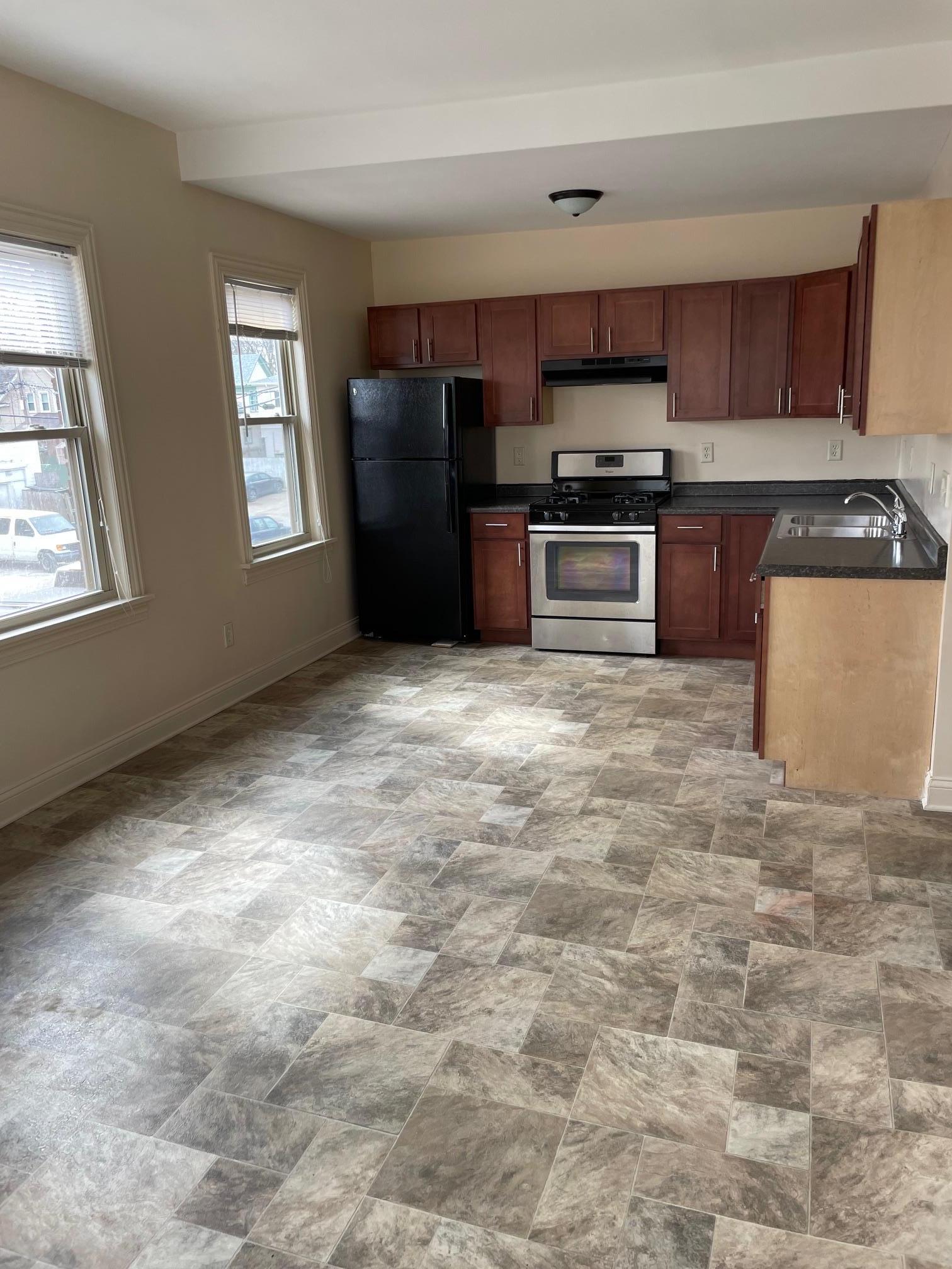 View of Commercial Sale at 2550 Bloomington Avenue, Minneapolis MN 55404, Minneapolis (18 of 29) - Mike Wilen | Minnesota Team Real Estate