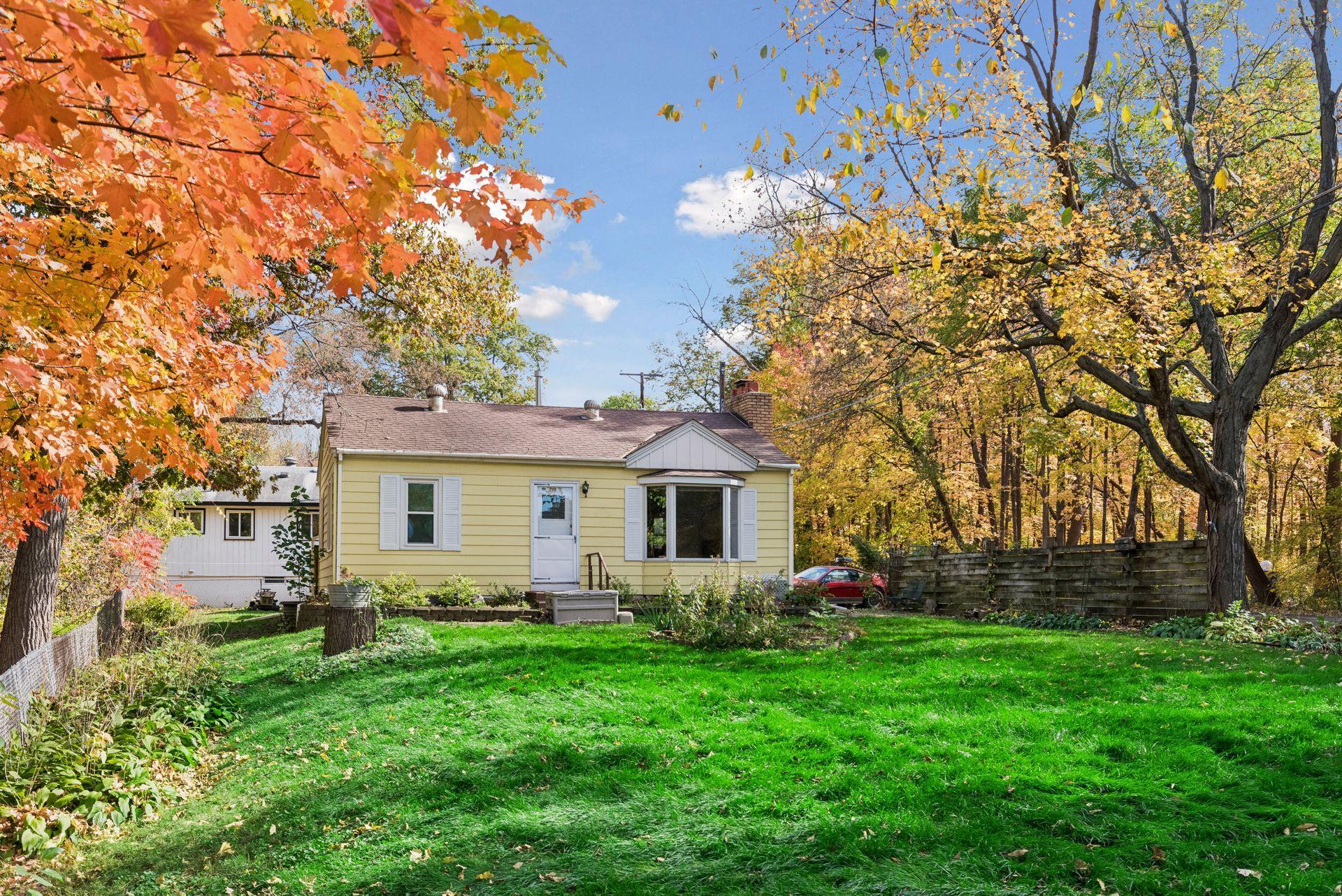 View of Single Family at 4955 Saint Albans Bay Road, Excelsior - Mike Wilen | Minnesota Team Real Estate