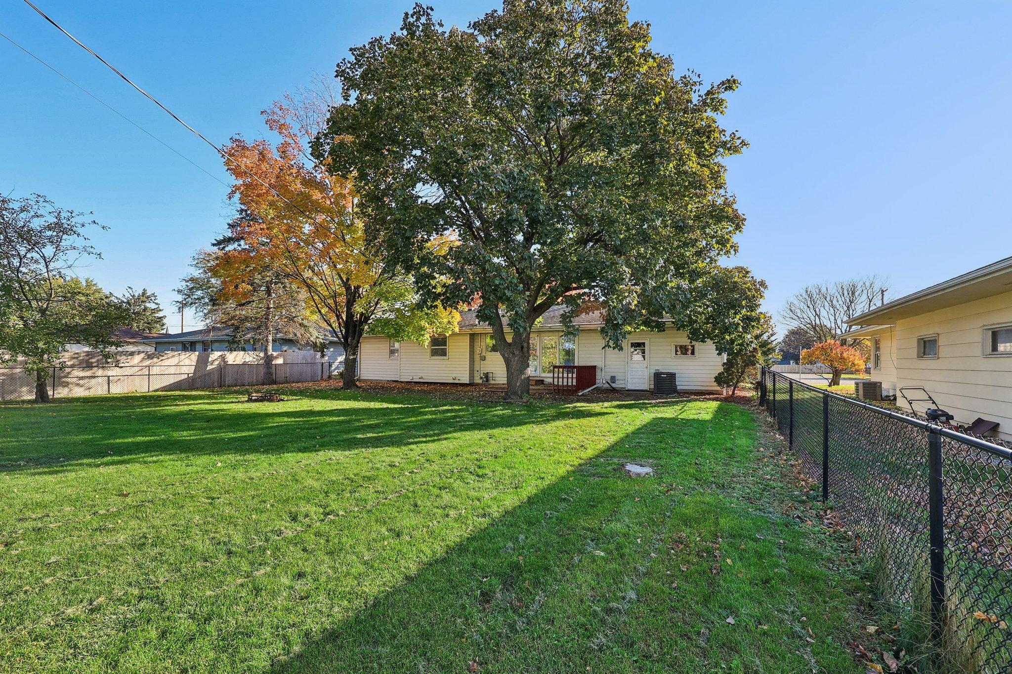 View of Residential at 318 Meridian Street, Belle Plaine MN 56011, Belle Plaine (31 of 39) - Mike Wilen | Minnesota Team Real Estate