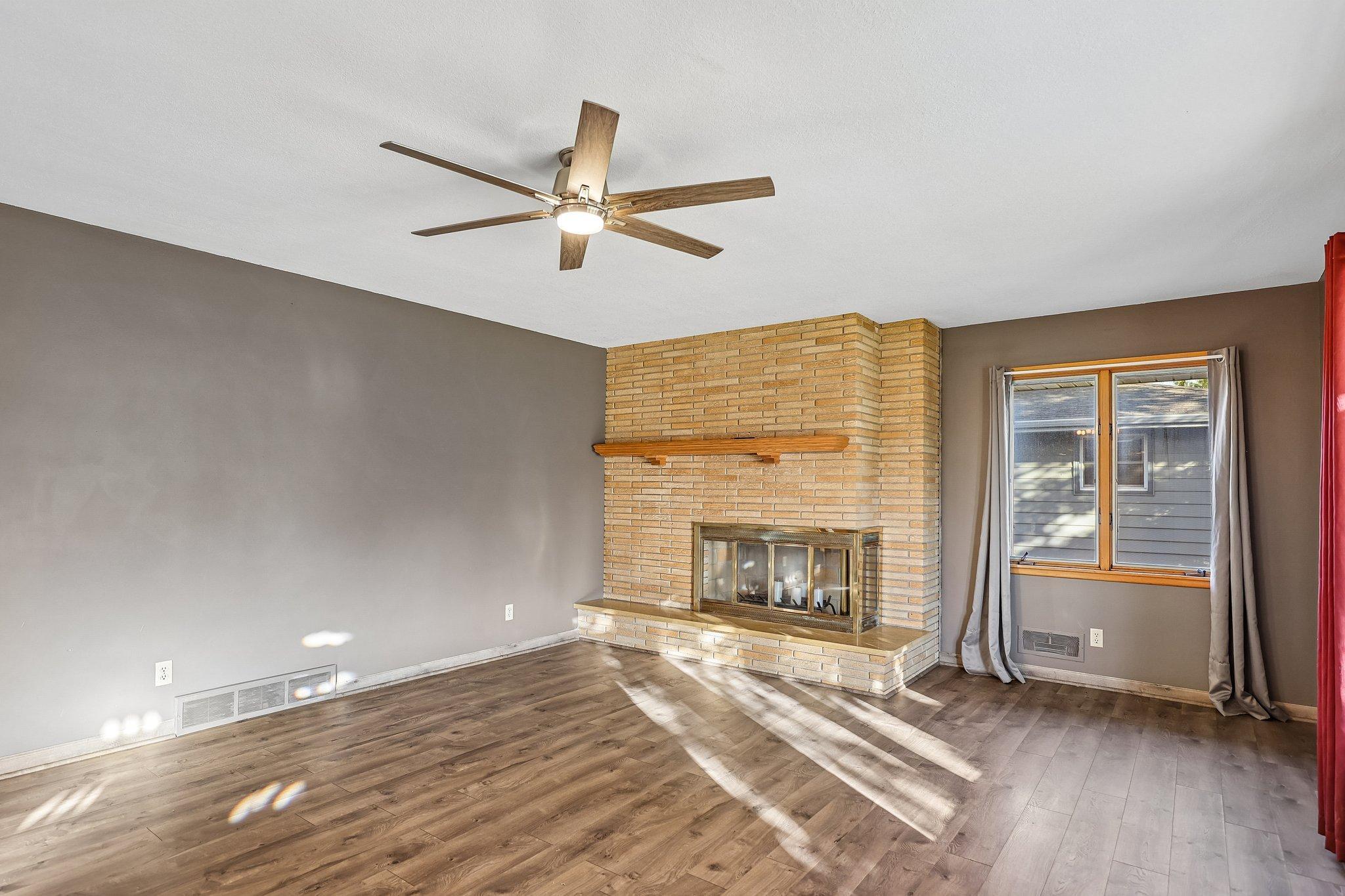 View of Residential at 318 Meridian Street, Belle Plaine MN 56011, Belle Plaine (12 of 39) - Mike Wilen | Minnesota Team Real Estate