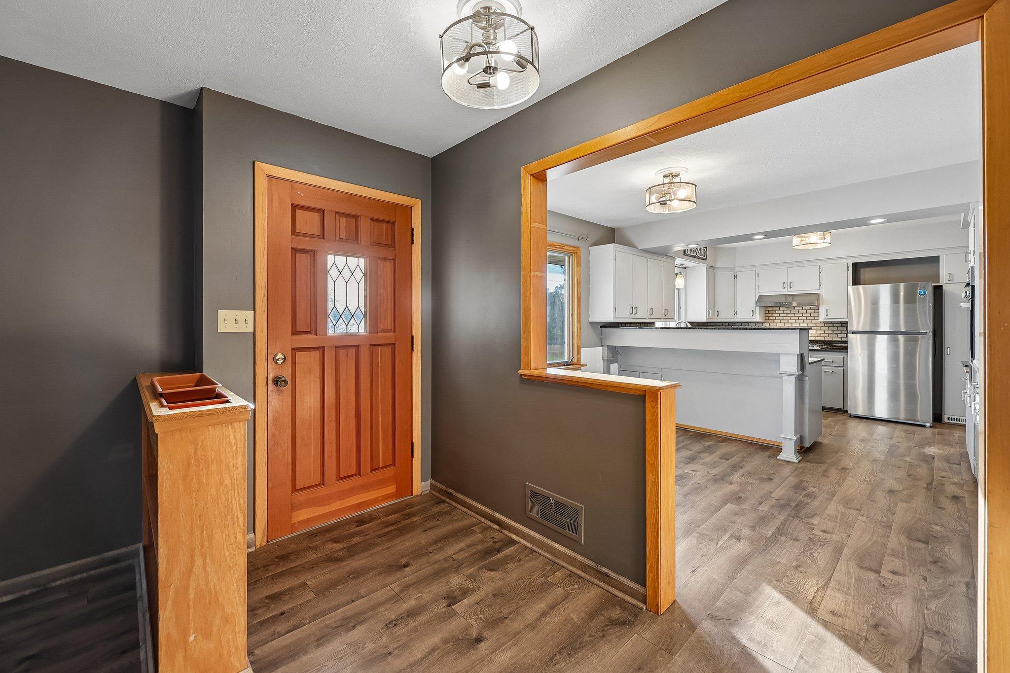 View of Residential at 318 Meridian Street, Belle Plaine MN 56011, Belle Plaine (9 of 39) - Mike Wilen | Minnesota Team Real Estate