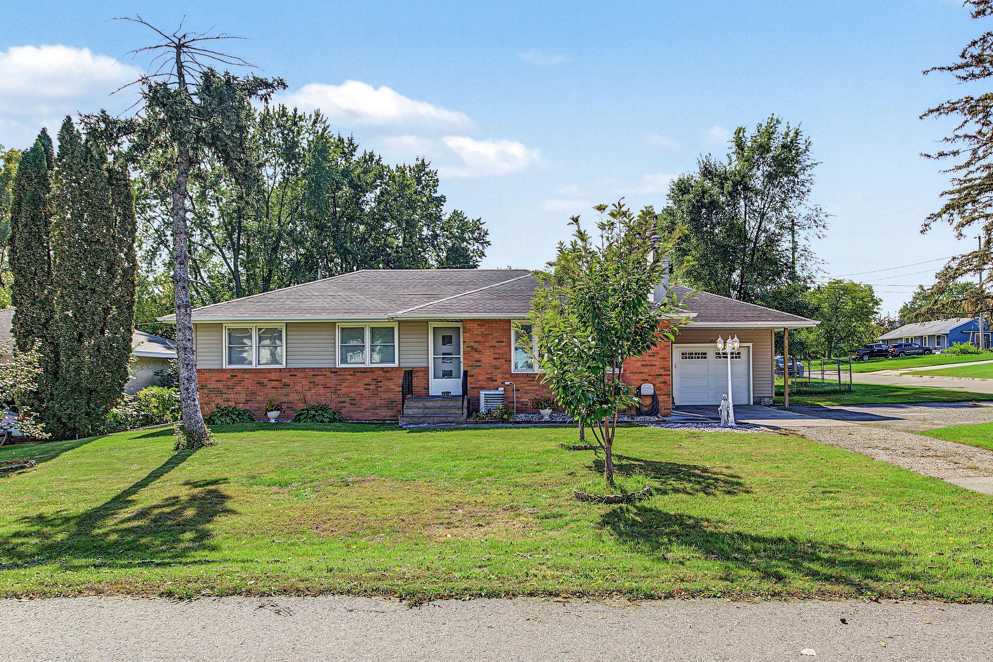 View of Residential at 410 Thompson Avenue, West Saint Paul MN 55118, West Saint Paul (2 of 50) - Mike Wilen | Minnesota Team Real Estate