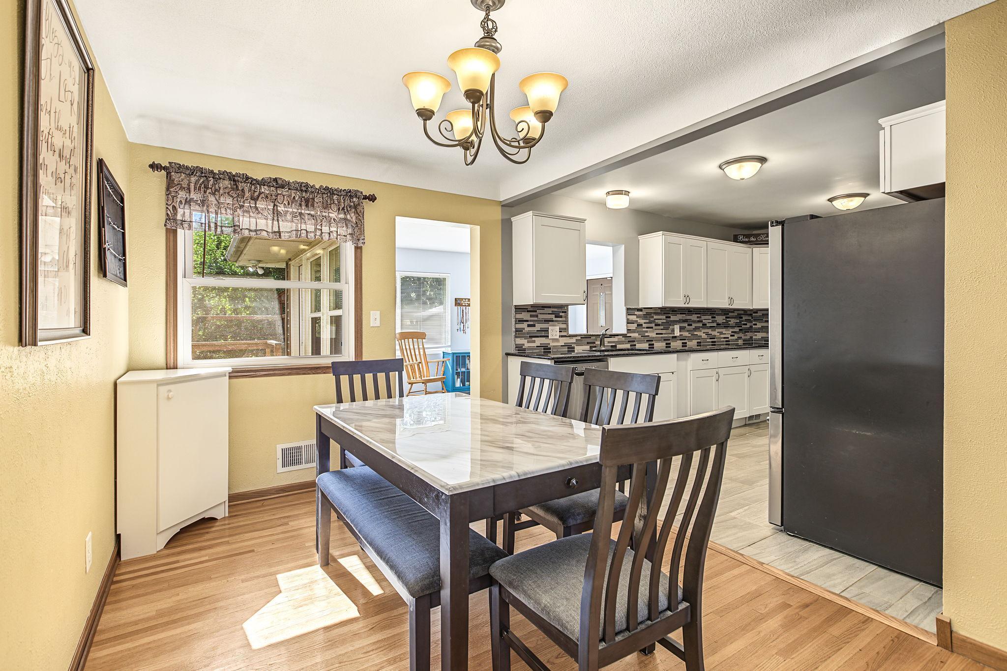 View of Residential at 410 Thompson Avenue, West Saint Paul MN 55118, West Saint Paul (7 of 50) - Mike Wilen | Minnesota Team Real Estate